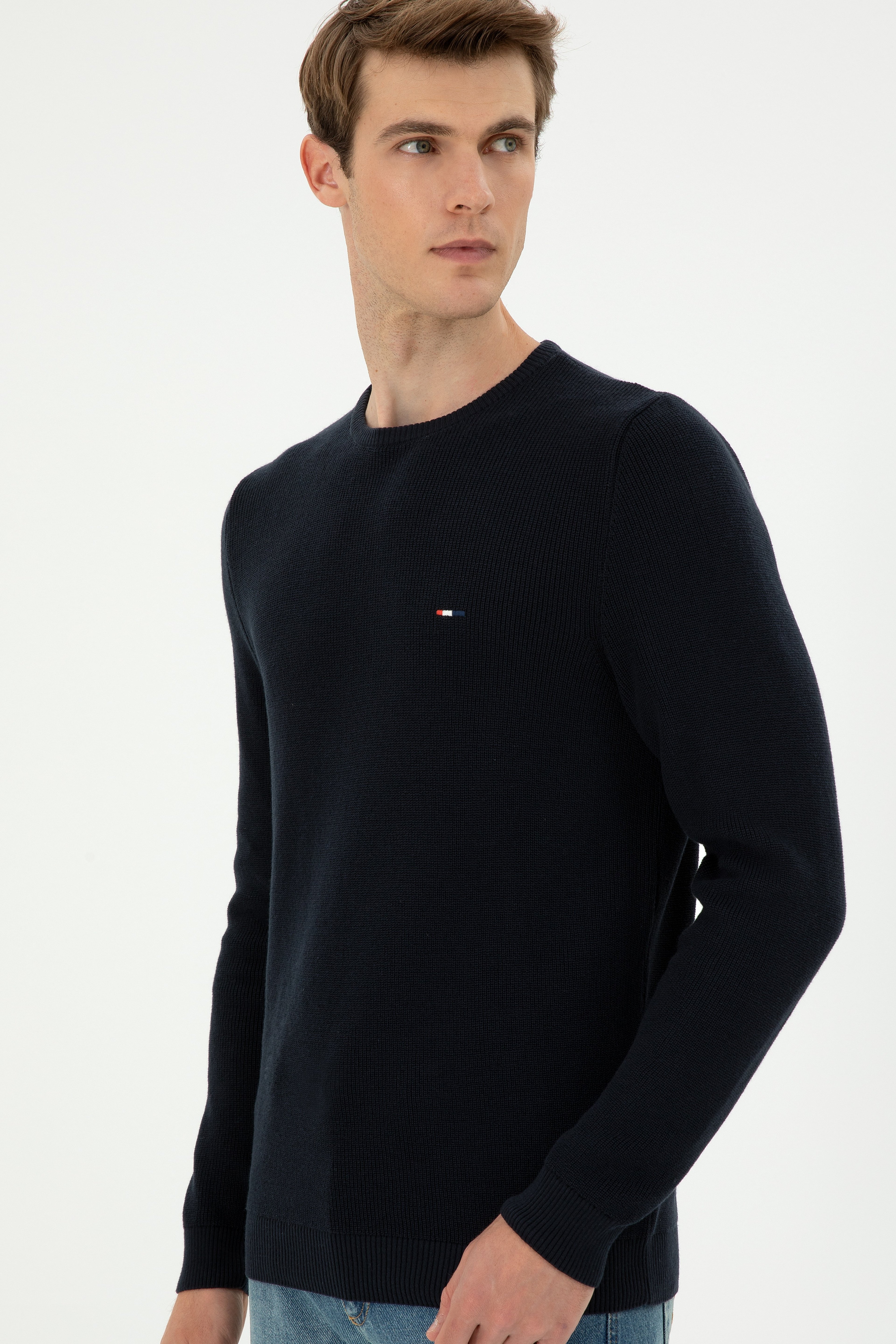 Erkek Slim Fit Bisiklet Yaka Lacivert Basic Kazak