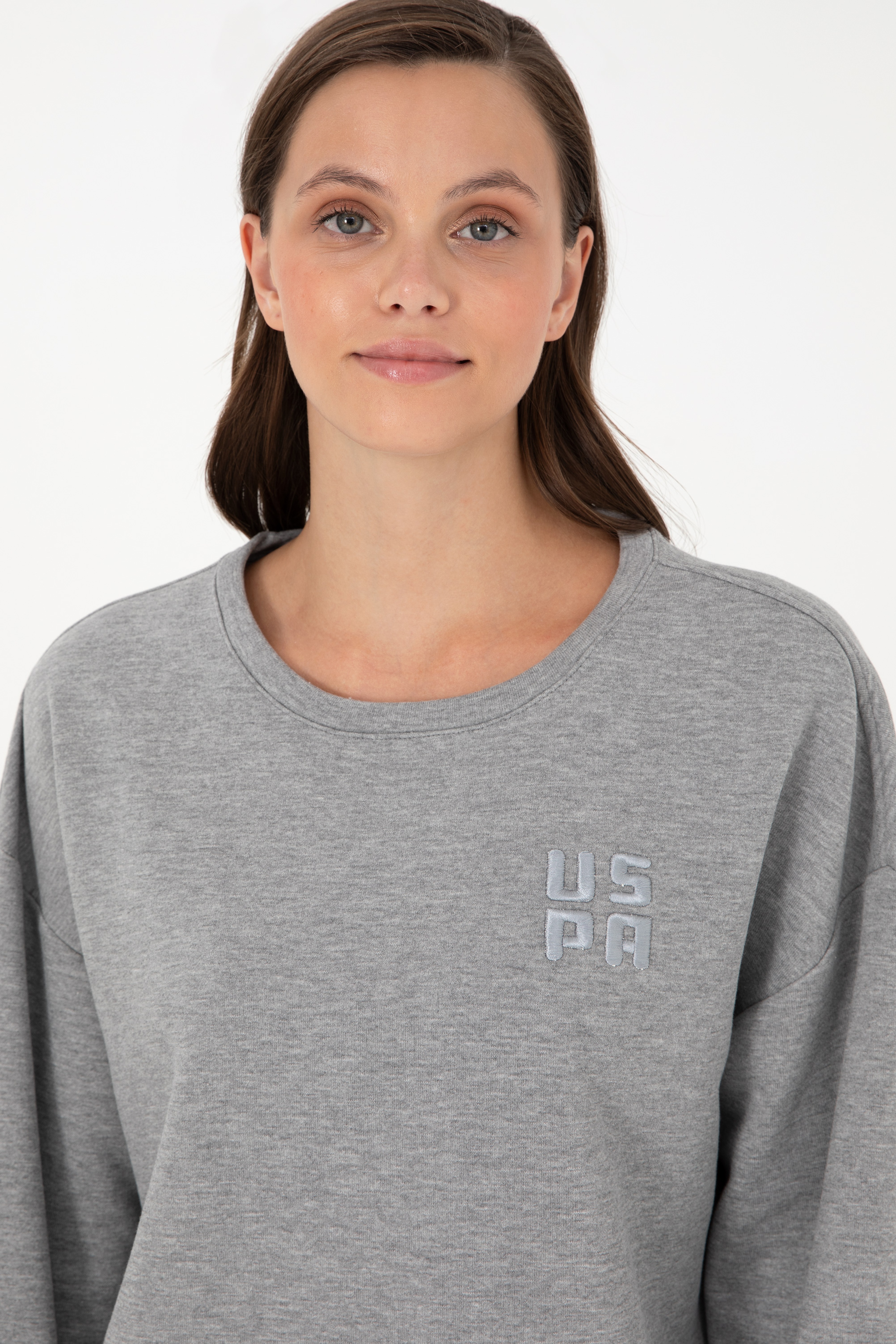 Kadın Gri Melanj Basic Bisiklet Yaka Sweatshirt