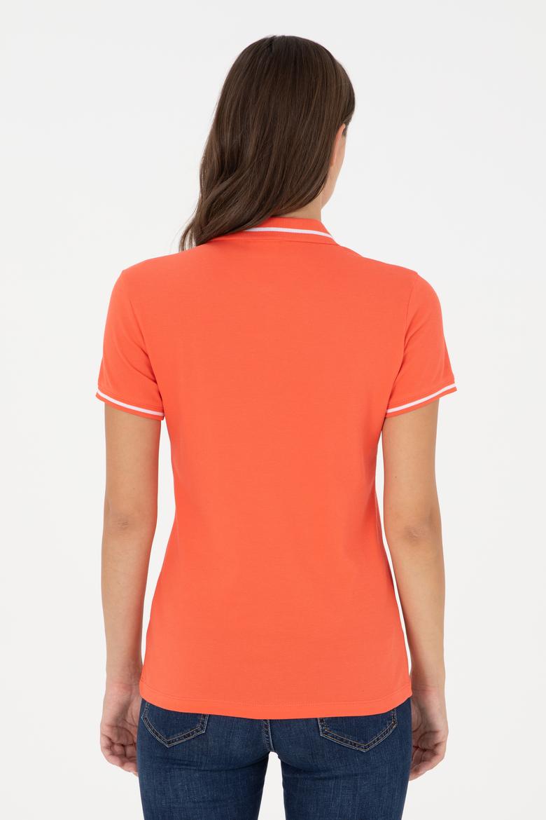 Kadın Nar Çiçeği Polo Yaka Tişört - 50280039043