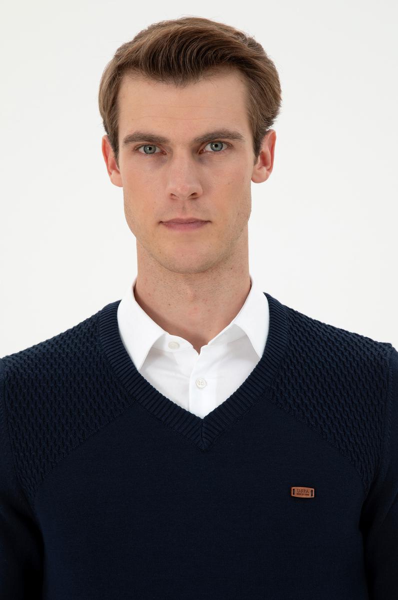 Erkek Slim Fit V Yaka Lacivert Kazak