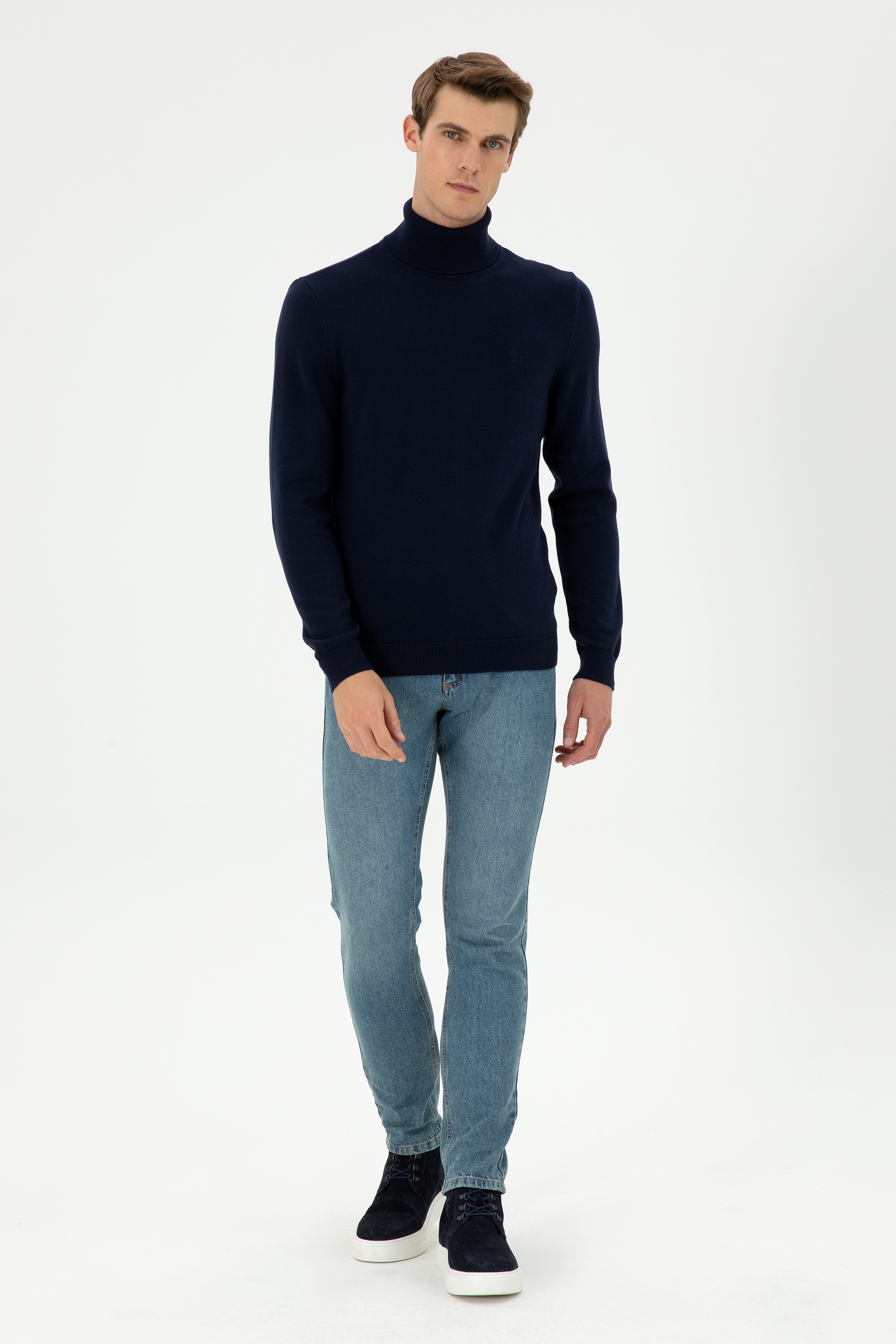 Erkek Slim Fit Boğazlı Yaka Lacivert Basic Kazak