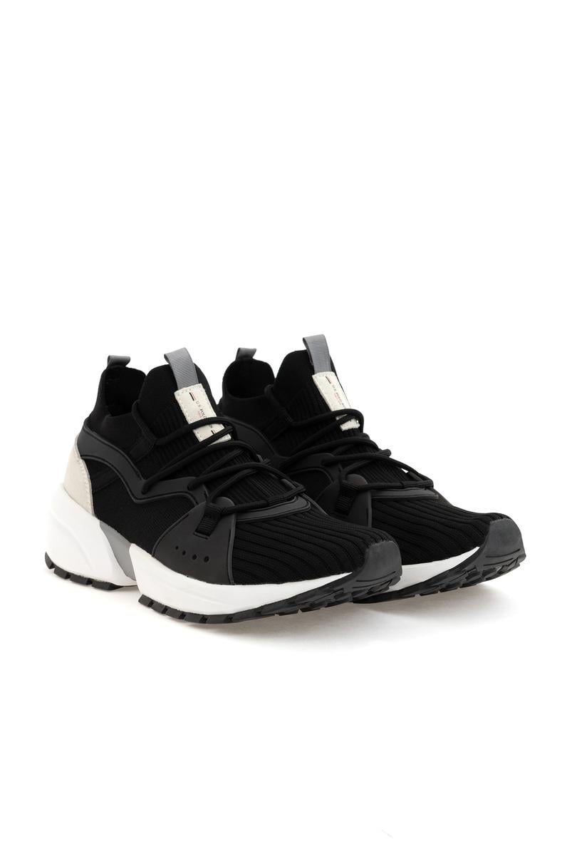 Erkek Siyah Spor Ayakkabı