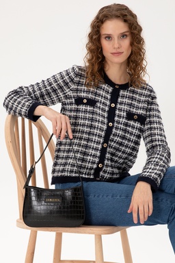 SIYAH