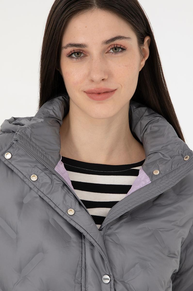 Kadın Açık Gri Kaban