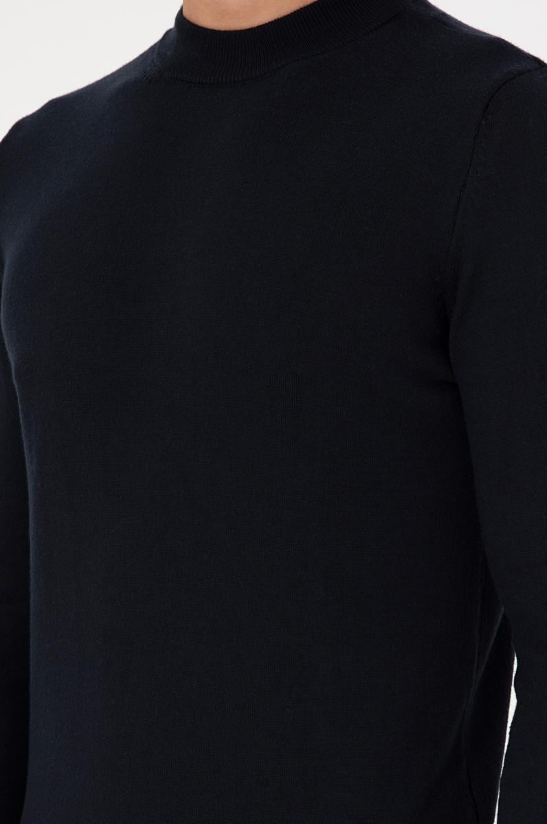 Erkek Slim Fit Çeyrek Balıkçı Yaka Lacivert Basic Triko Kazak