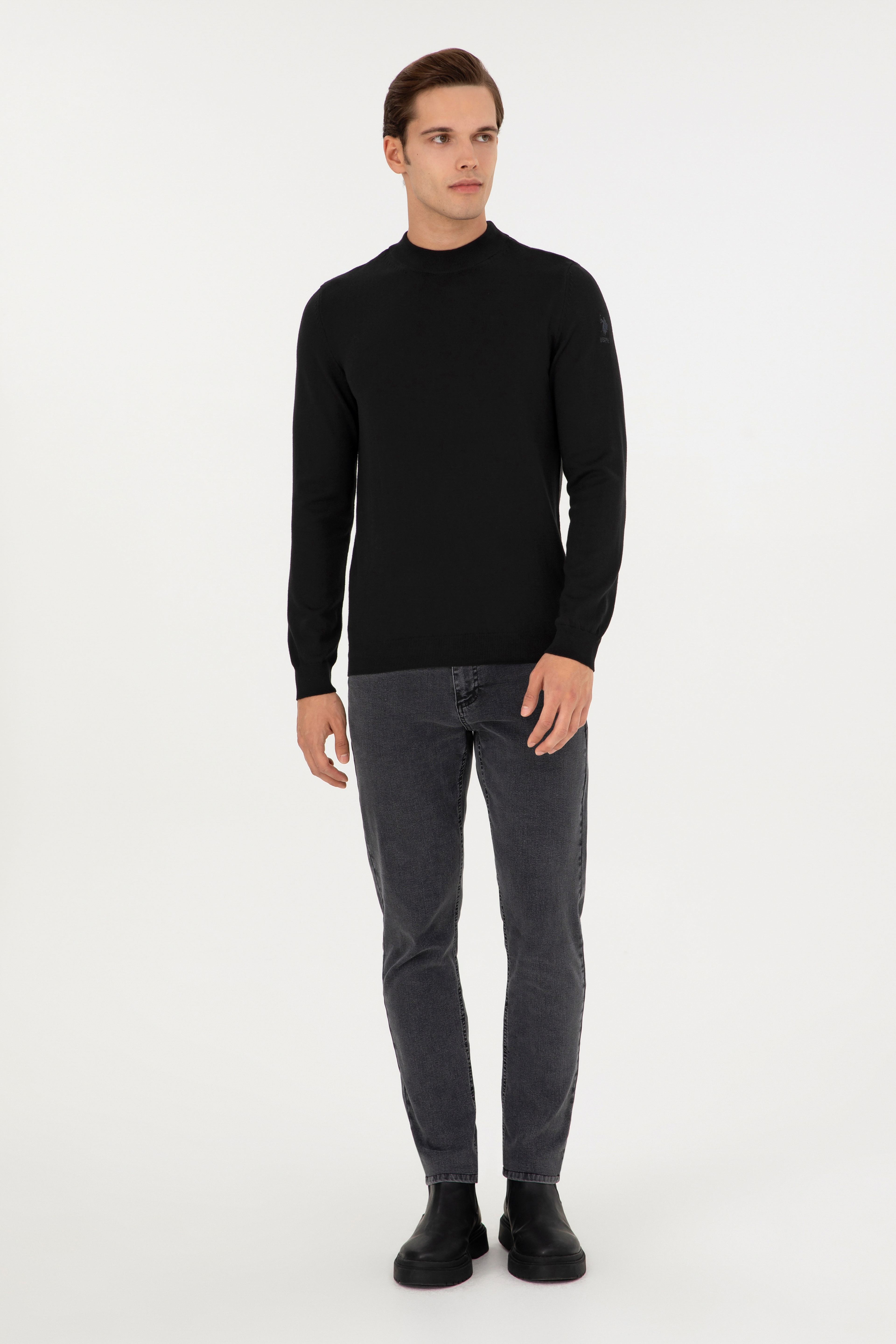 Erkek Slim Fit Çeyrek Balıkçı Yaka Siyah Basic Triko Kazak