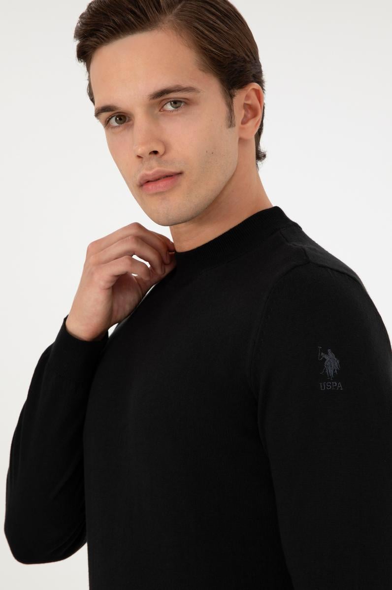 Erkek Slim Fit Çeyrek Balıkçı Yaka Siyah Basic Triko Kazak