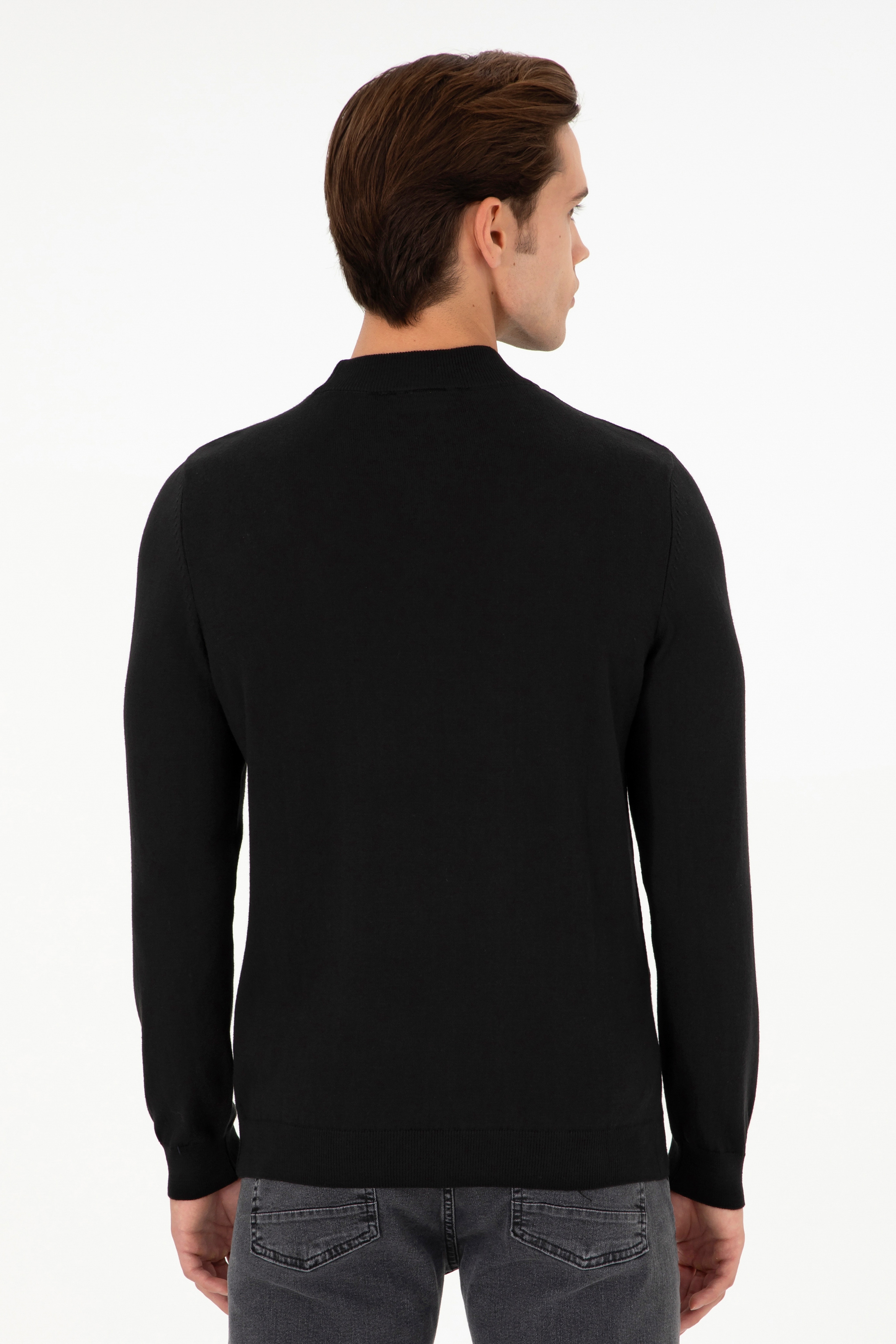 Erkek Slim Fit Çeyrek Balıkçı Yaka Siyah Basic Triko Kazak