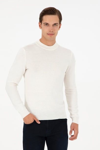 Erkek Slim Fit Çeyrek Balıkçı Yaka Beyaz Basic Triko Kazak