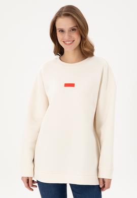 Kadın Krem Bisiklet Yaka Sweatshirt - 50294221006