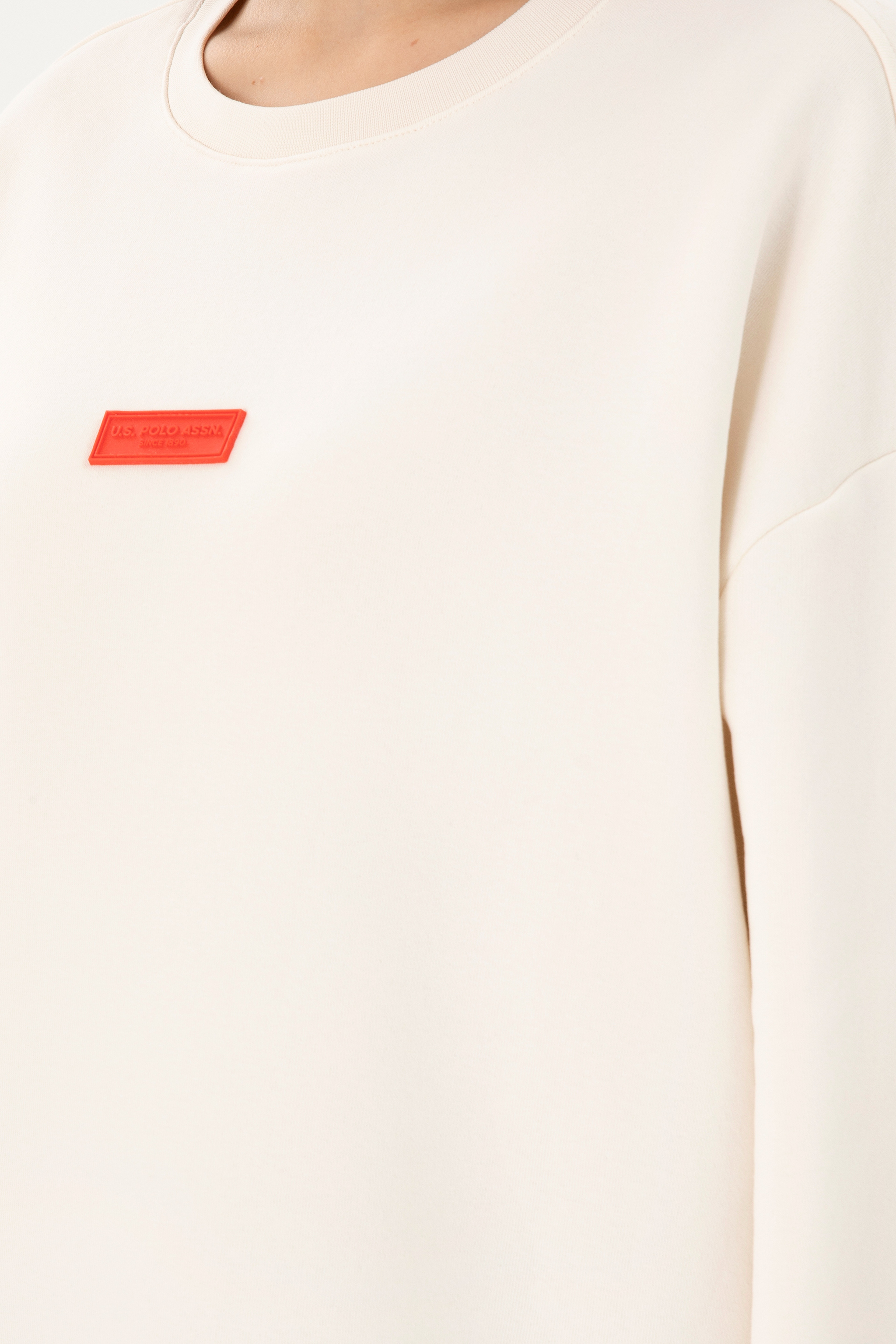 Kadın Krem Bisiklet Yaka Sweatshirt - Image 7