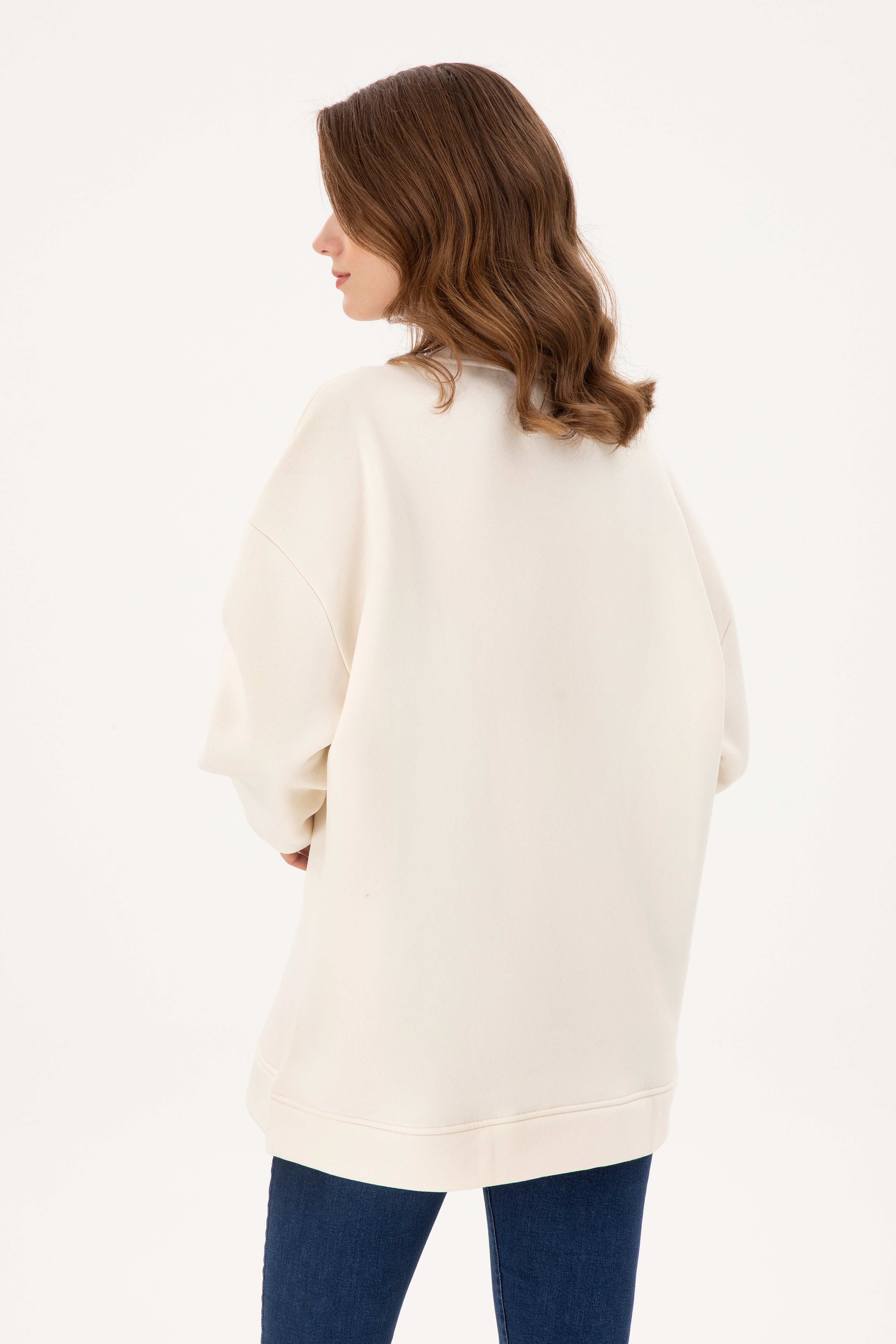 Kadın Krem Bisiklet Yaka Sweatshirt - Image 5
