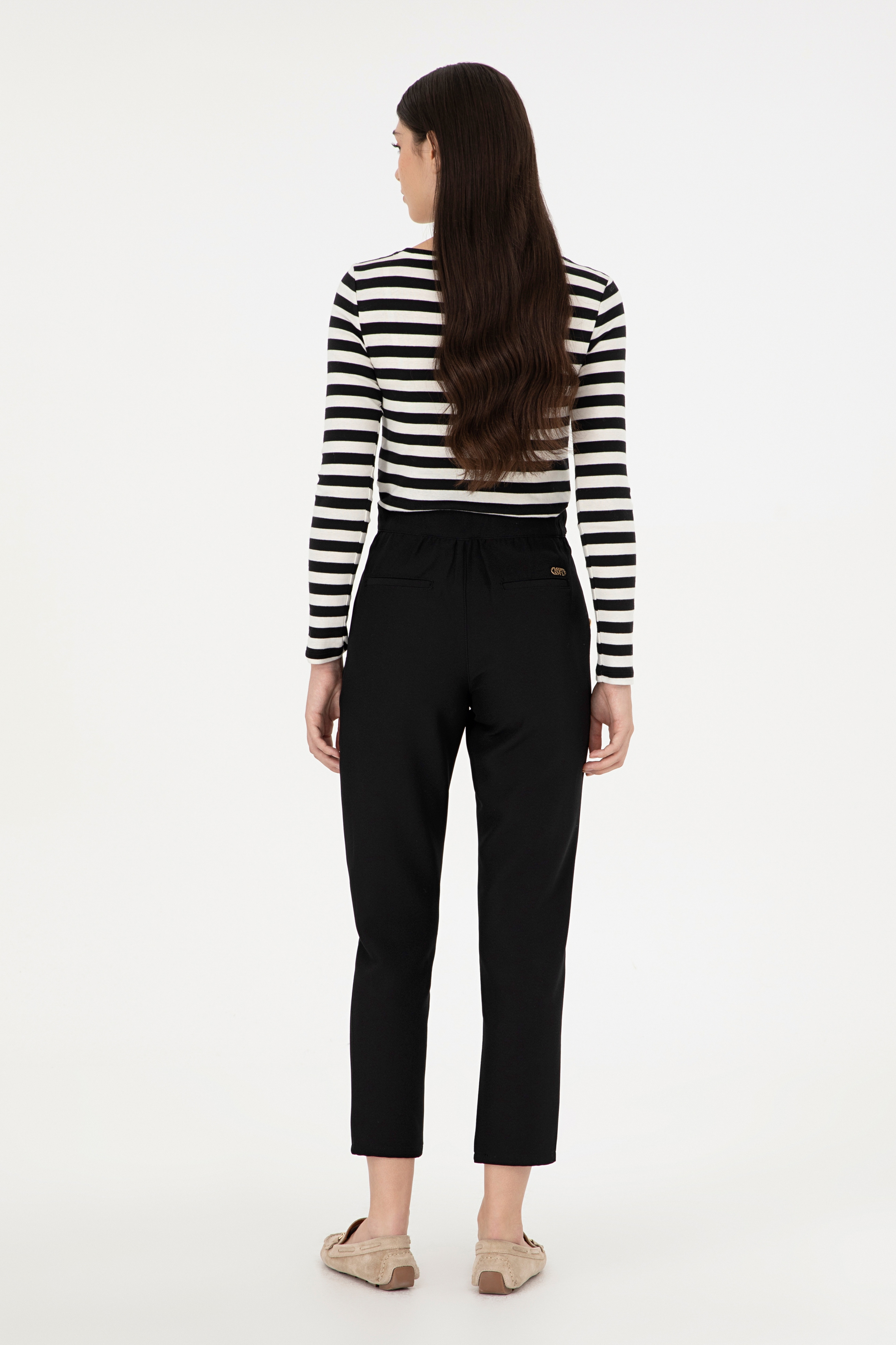 Kadın Siyah Carrot Fit Kanvas Pantolon - Image 4