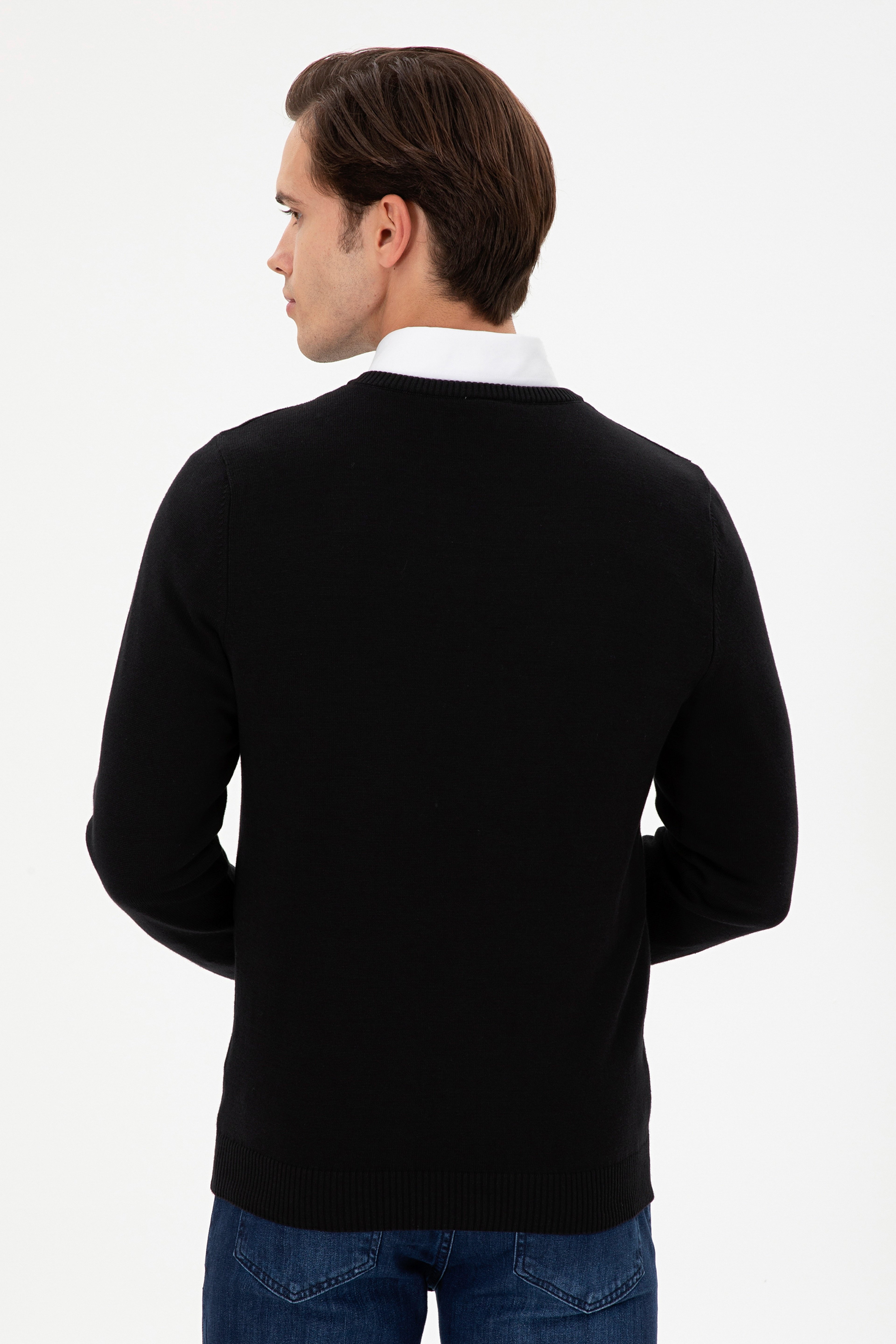 Erkek Slim Fit V Yaka Siyah Basic Kazak