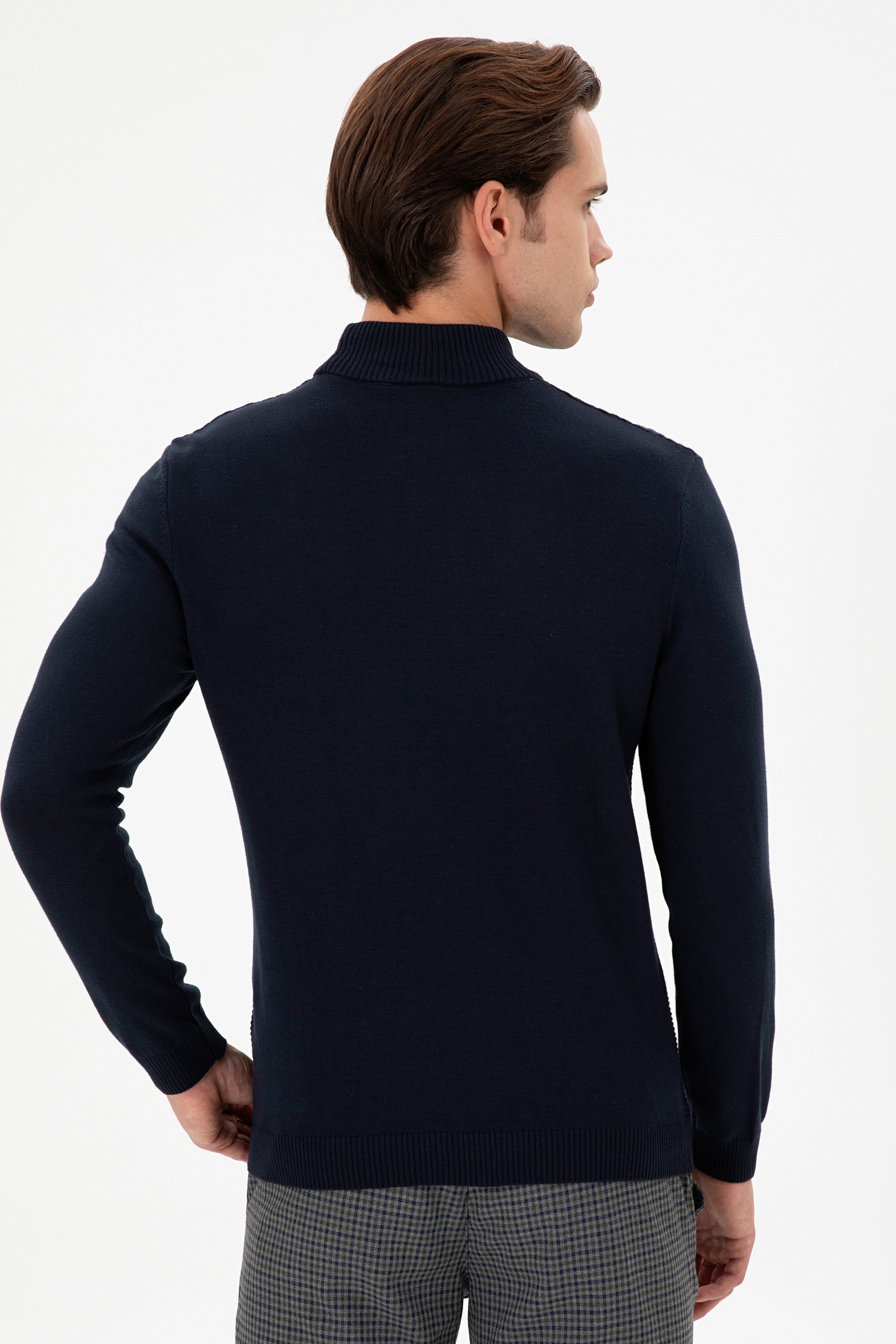 Erkek Slim Fit Yarım Balıkçı Yaka Lacivert Kazak