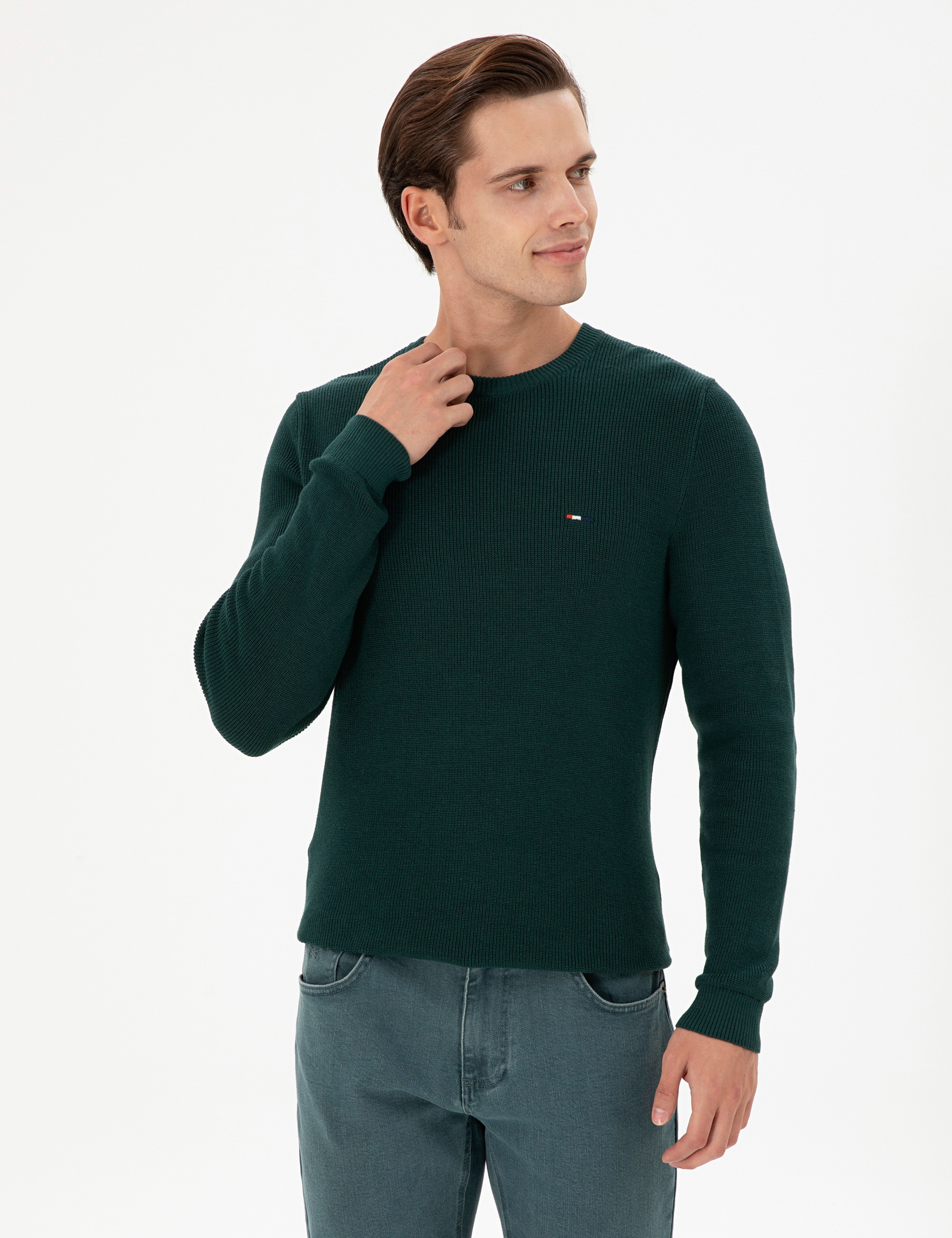 Erkek Slim Fit Bisiklet Yaka Koyu Yeşil Basic Kazak - Image 1