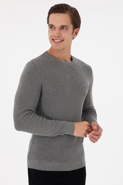 Erkek Slim Fit Bisiklet Yaka Gri Melanj Basic Kazak