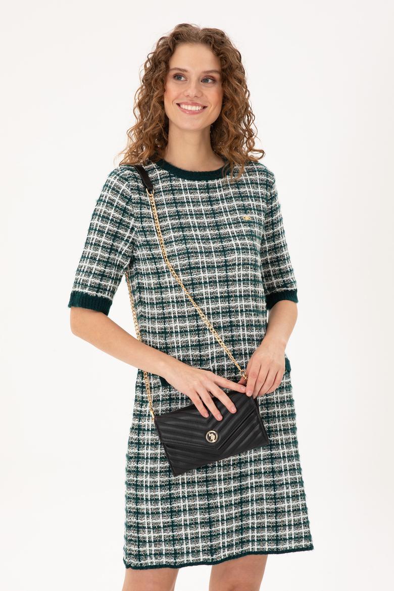 Kadın Siyah Zincir Askılı Çapraz Çanta