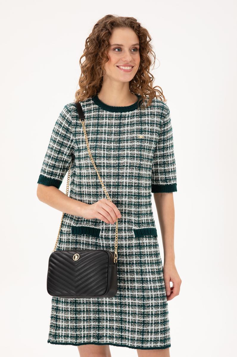 Kadın Siyah Zincir Askılı Çapraz Çanta