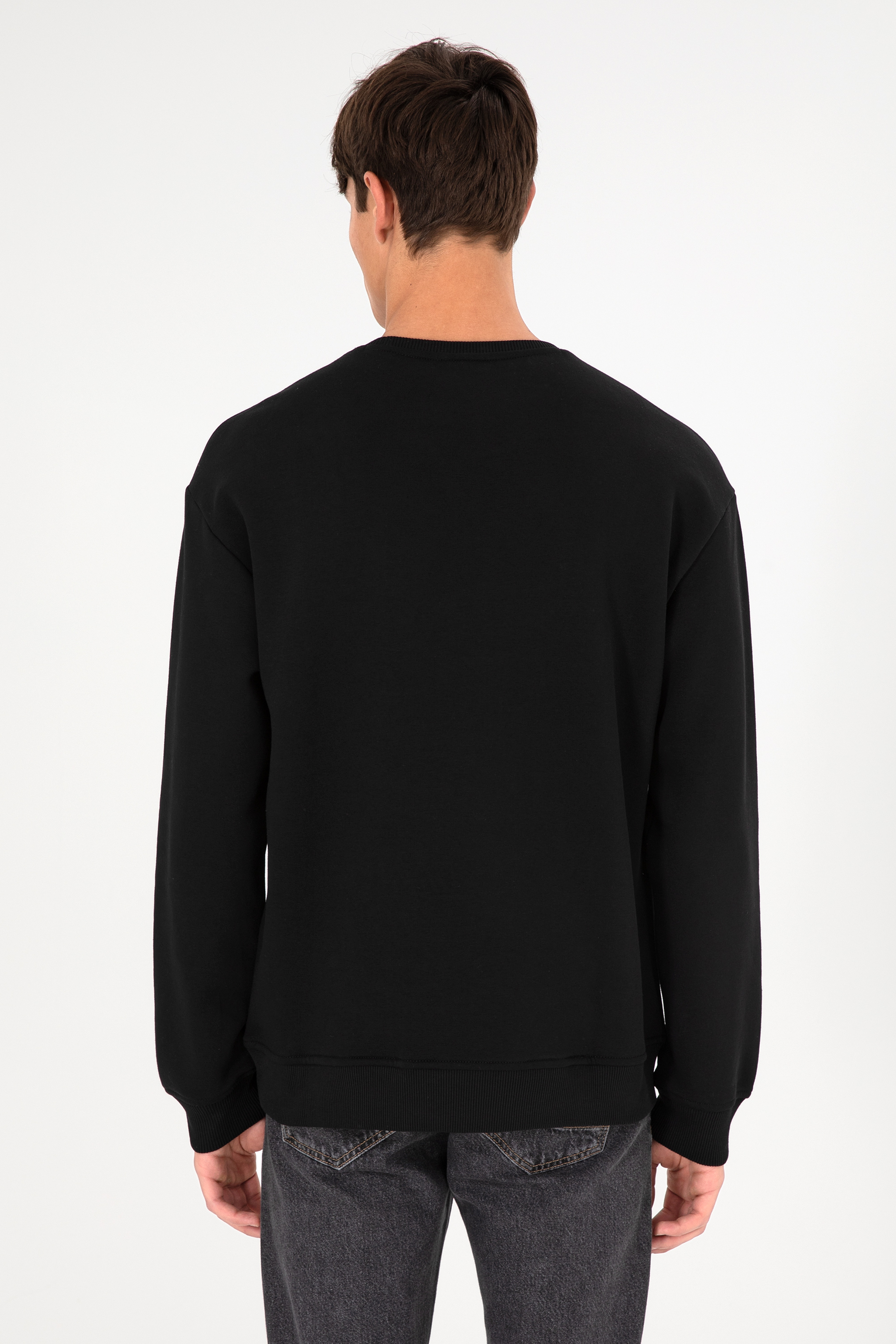 Erkek Bisiklet Yaka Siyah Basic Şardonlu Sweatshirt
