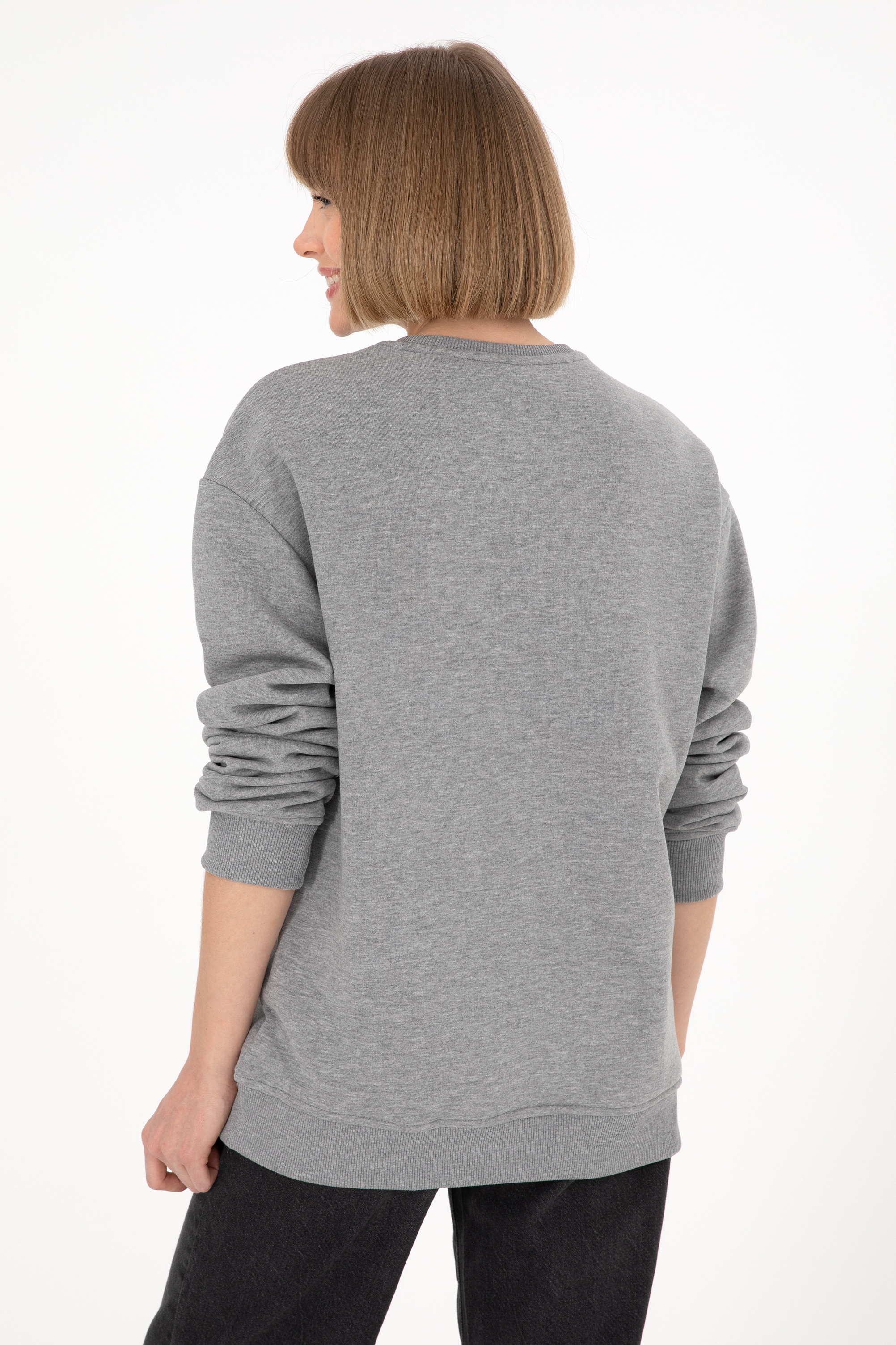 Erkek Bisiklet Yaka Gri Melanj Basic Şardonlu Sweatshirt - Image 4