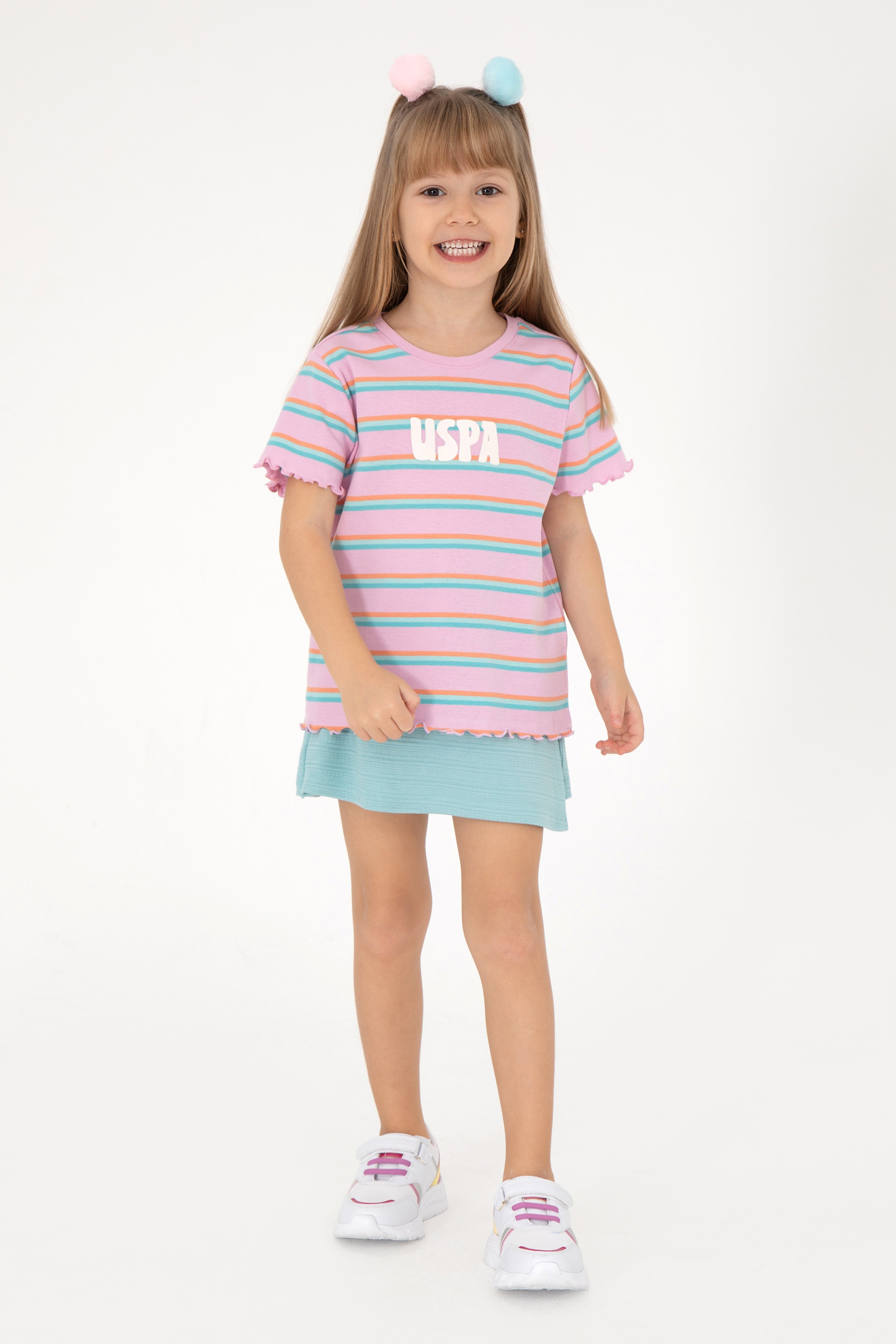 Kız Çocuk Neon Pembe Bisiklet Yaka Basic Tişört - Image 1
