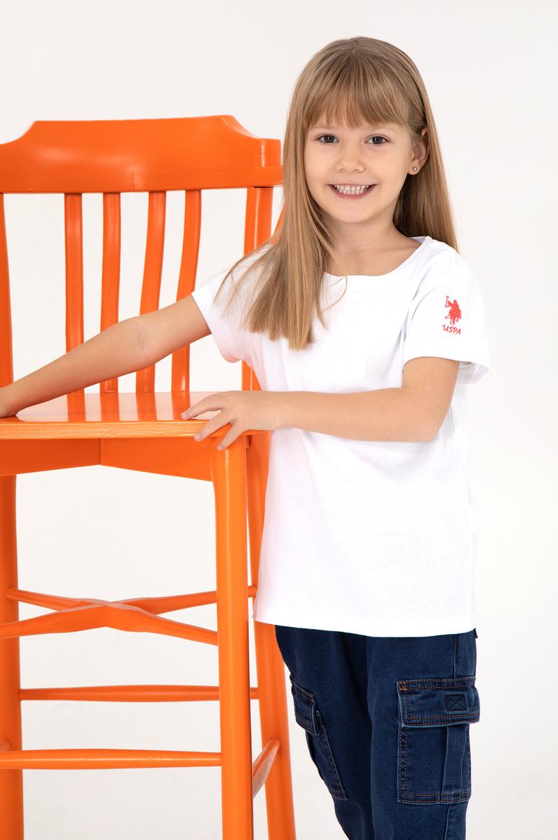 Kız Çocuk Beyaz Bisiklet Yaka Basic Tişört