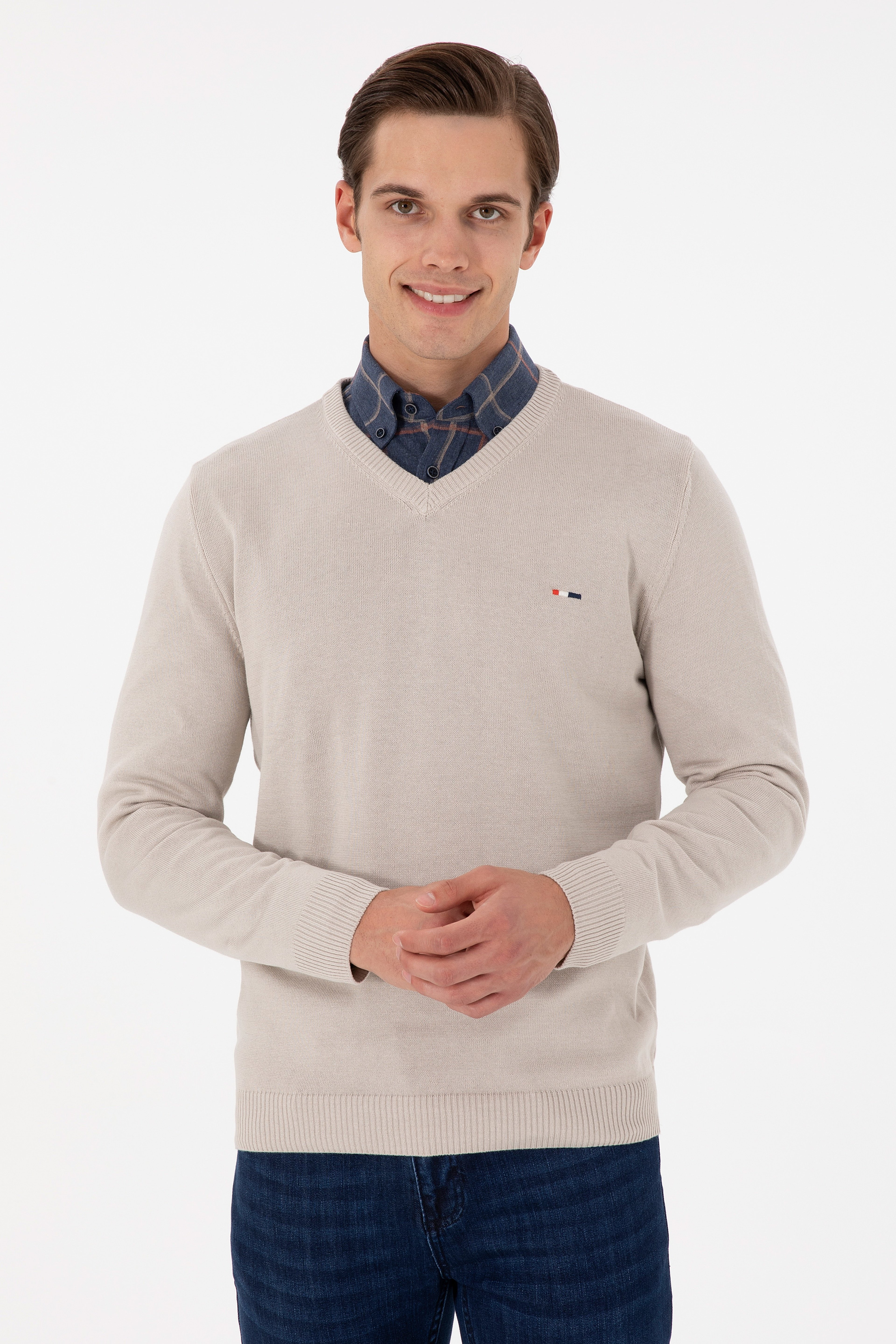Erkek Slim Fit V Yaka Taş Basic Kazak