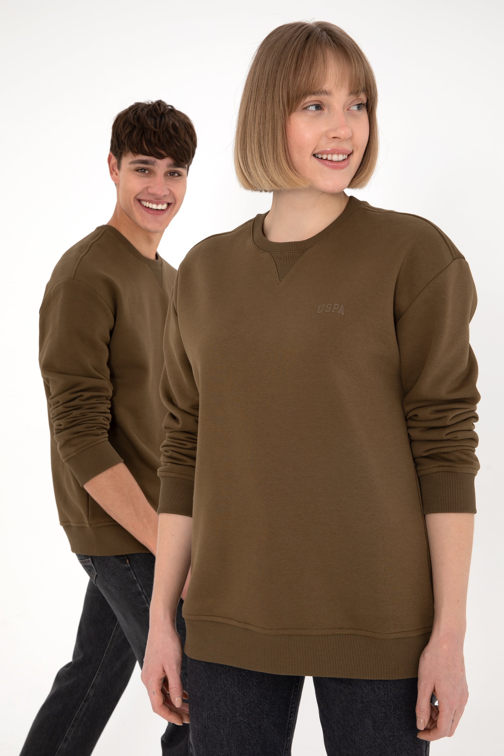 Erkek Bisiklet Yaka Haki Basic Şardonlu Sweatshirt - Image 3
