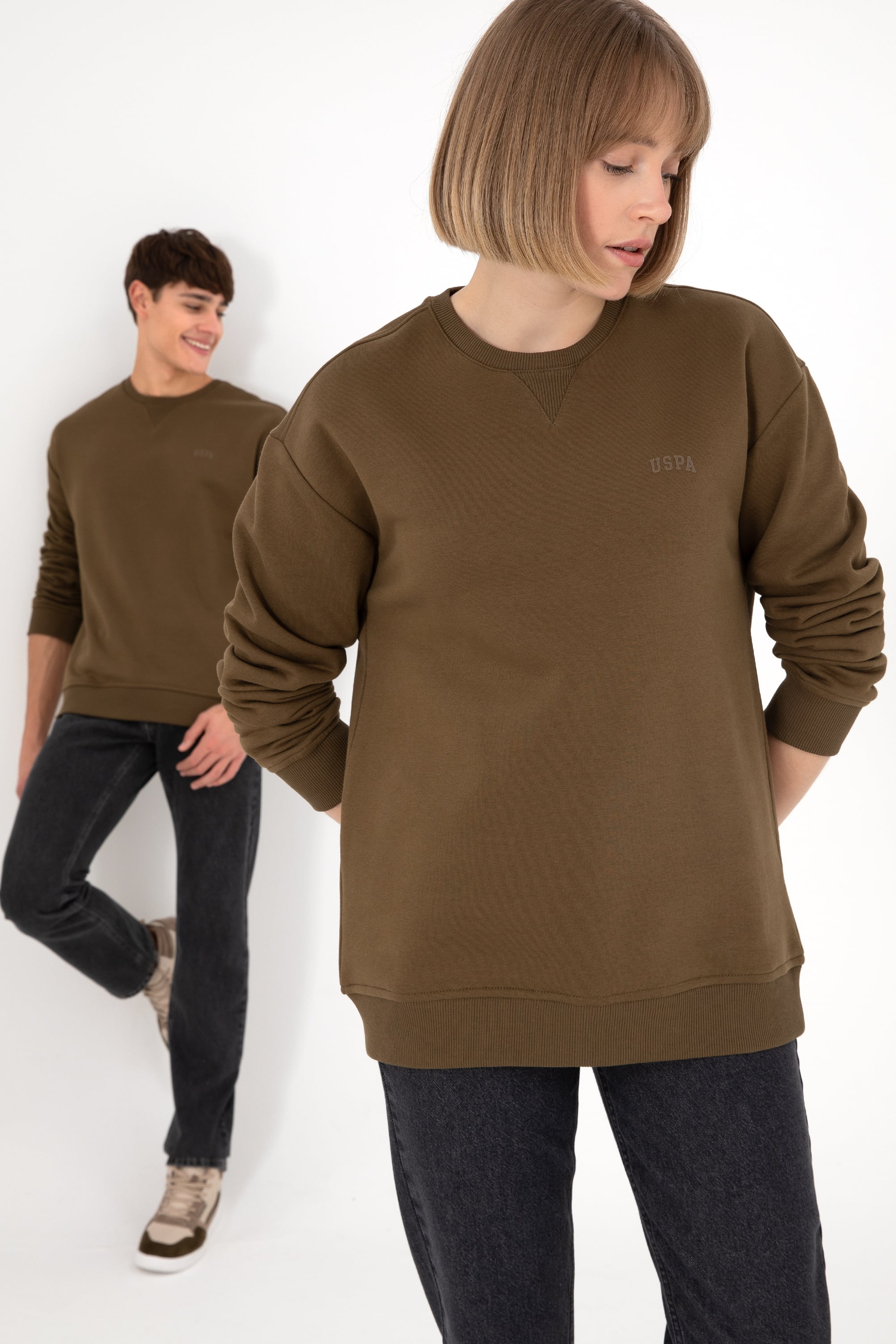Erkek Bisiklet Yaka Haki Basic Şardonlu Sweatshirt - Image 2