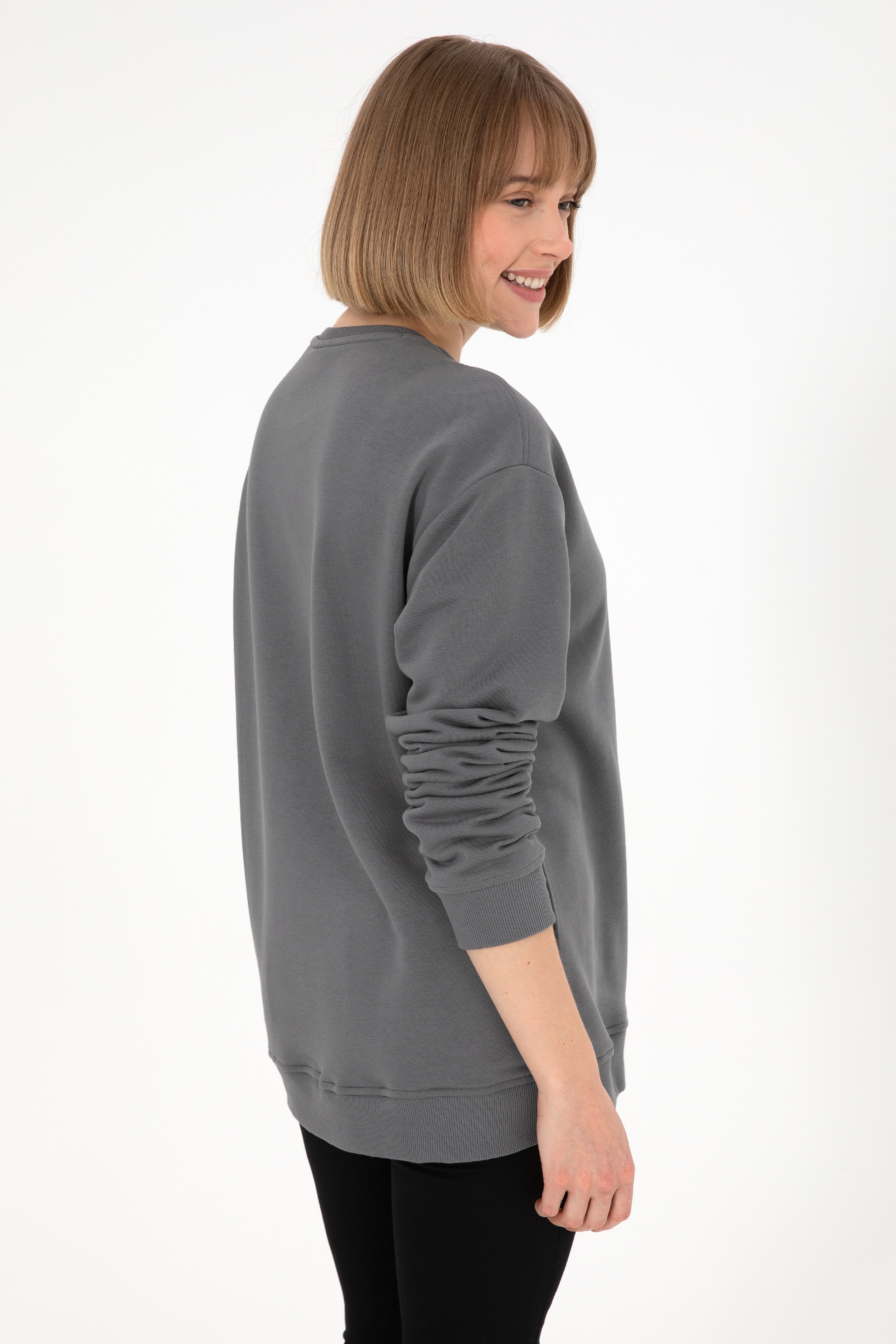 Erkek Comfort Fit Bisiklet Yaka Gri Basic Sweatshirt