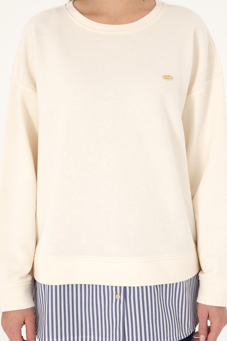 Kadın Krem Gömlek Detaylı Bisiklet Yaka Sweatshirt - 50299007013