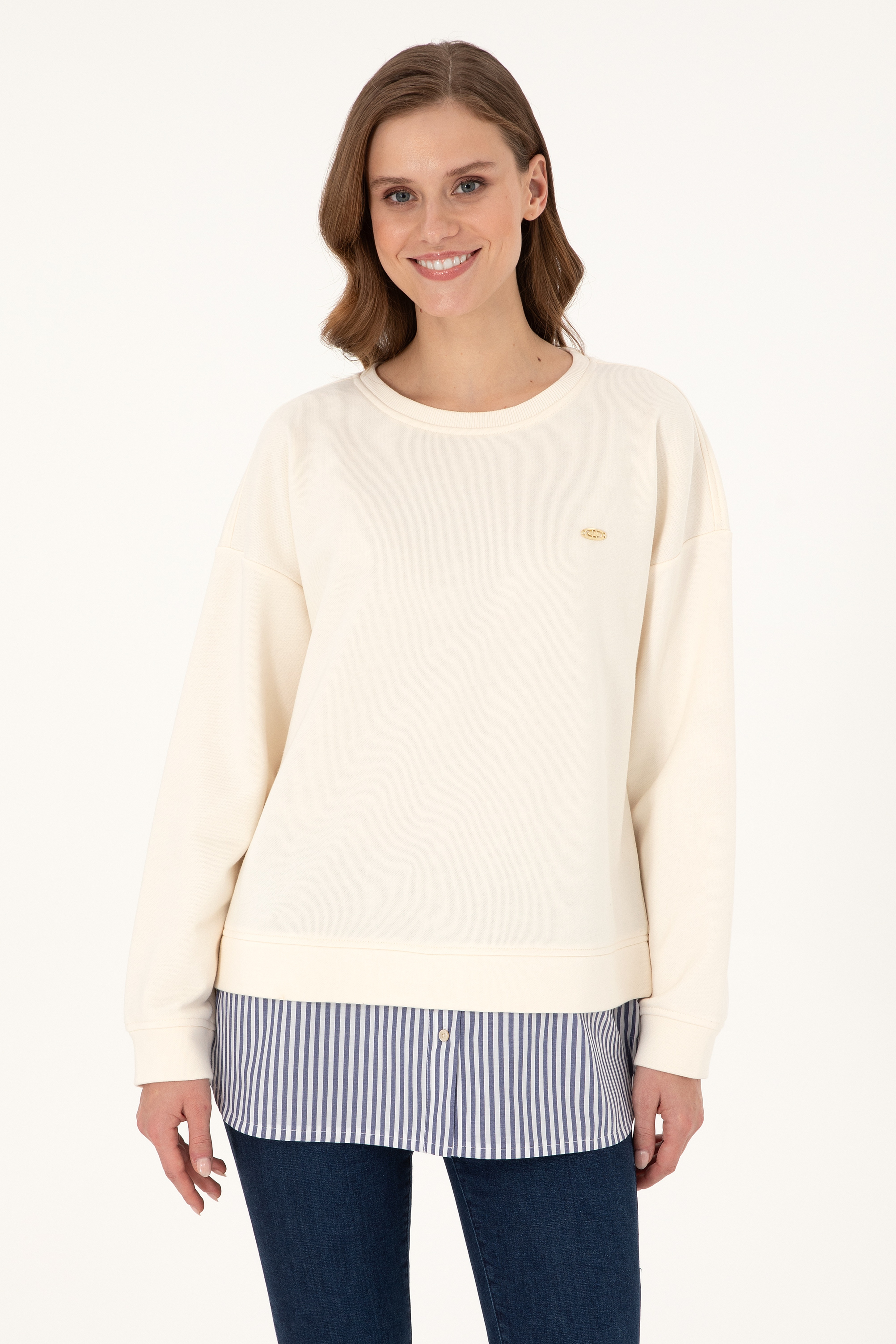Kadın Krem Gömlek Detaylı Bisiklet Yaka Sweatshirt - Image 1