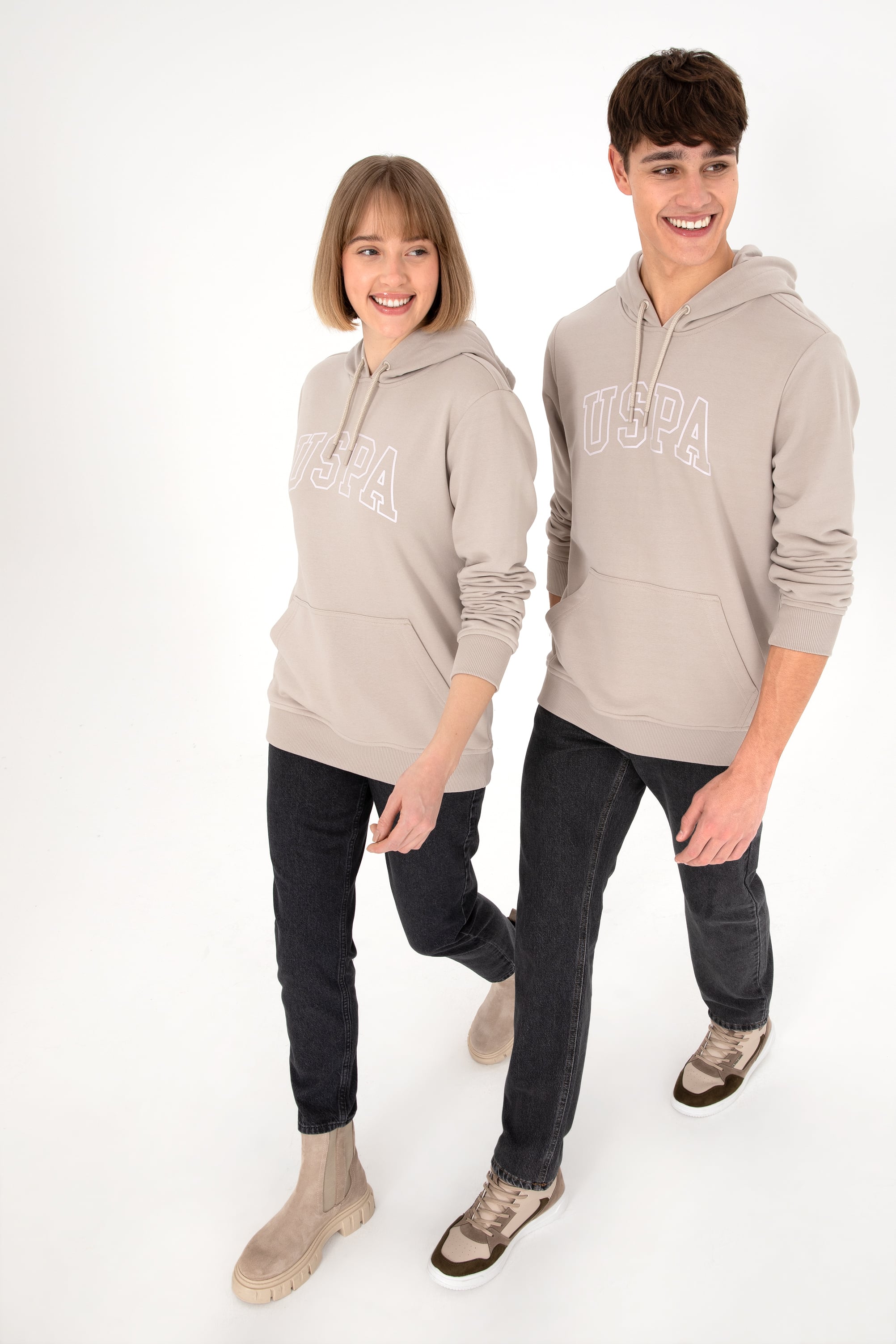 Erkek Regular Fit Kapüşonlu Taş Basic Sweatshirt - Image 1