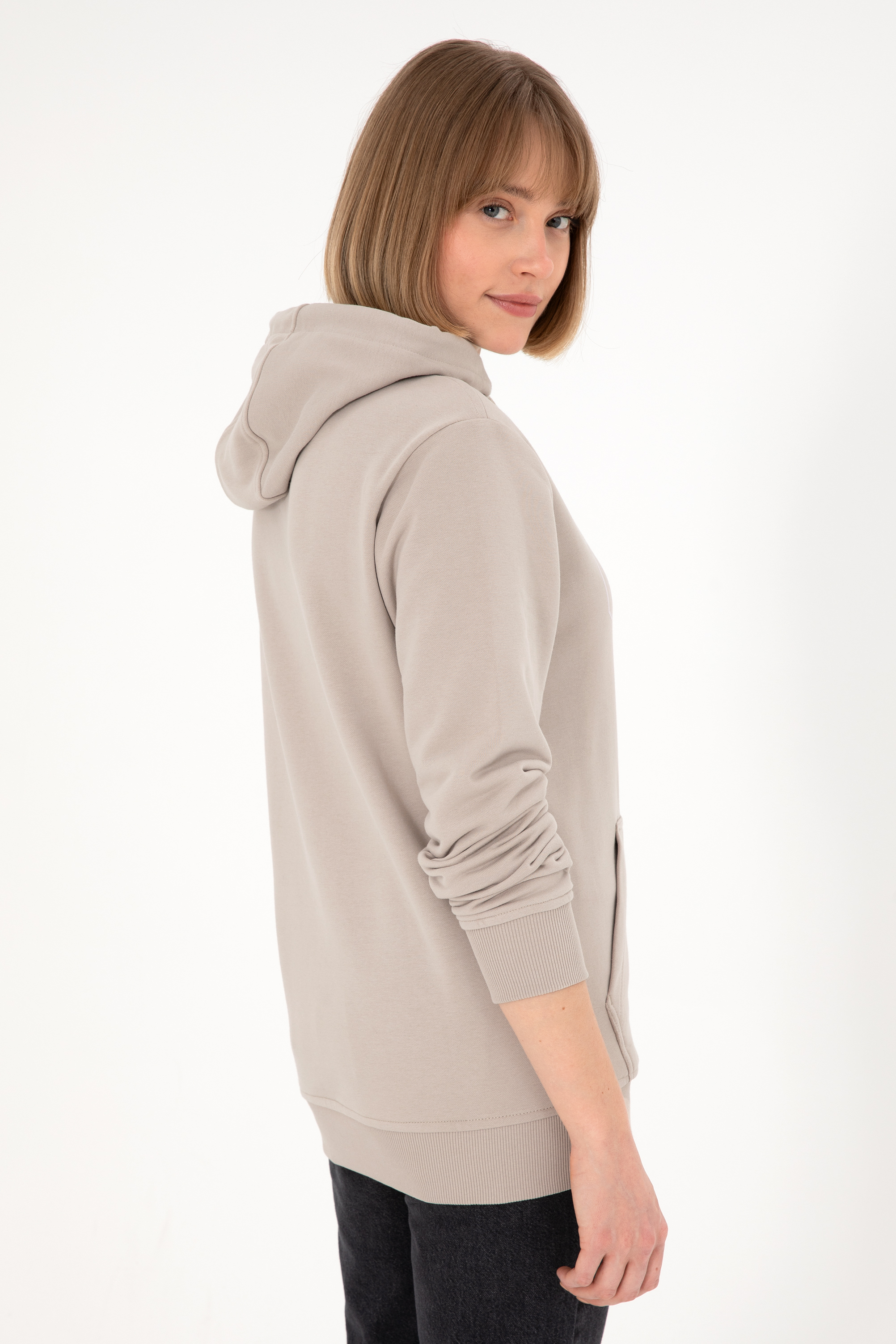 Erkek Regular Fit Kapüşonlu Taş Basic Sweatshirt - Image 4