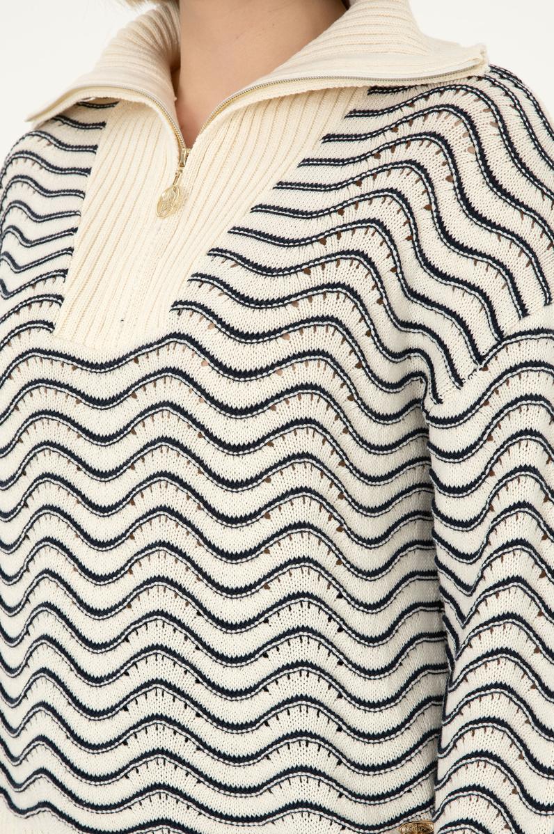 Kadın Krem V Yaka Fermuarlı Kazak