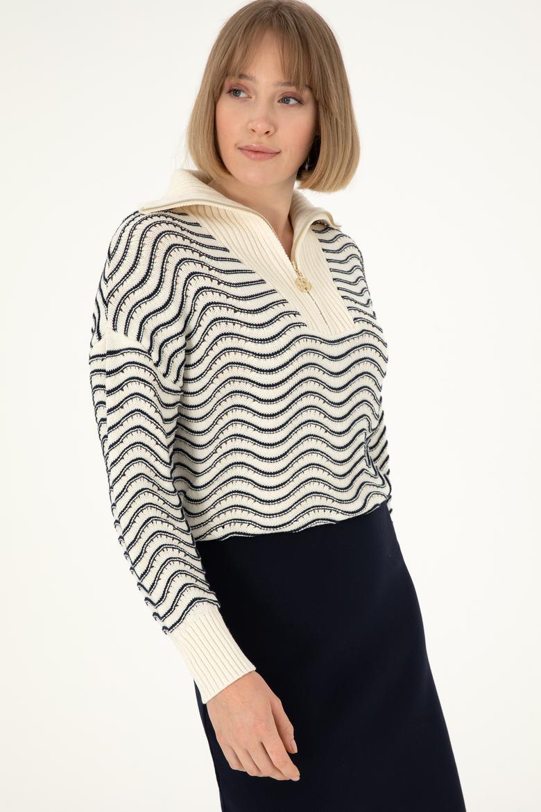 Kadın Krem V Yaka Fermuarlı Kazak