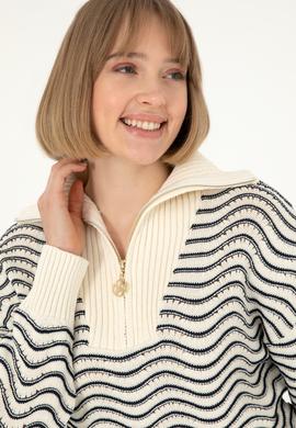 Kadın Krem V Yaka Fermuarlı Kazak - 50293035015