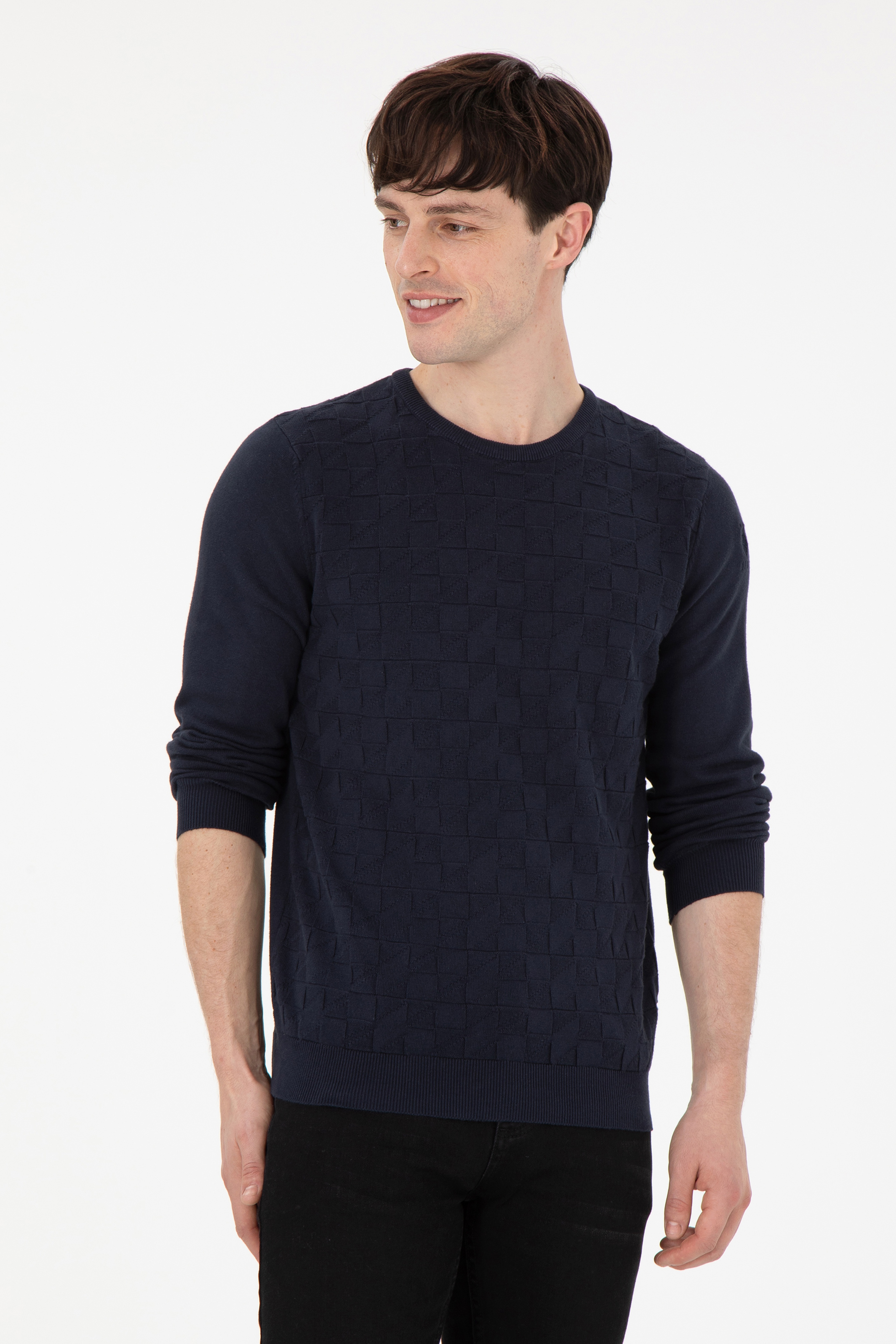Erkek Slim Fit Bisiklet Yaka Lacivert Basic Kazak - Image 1