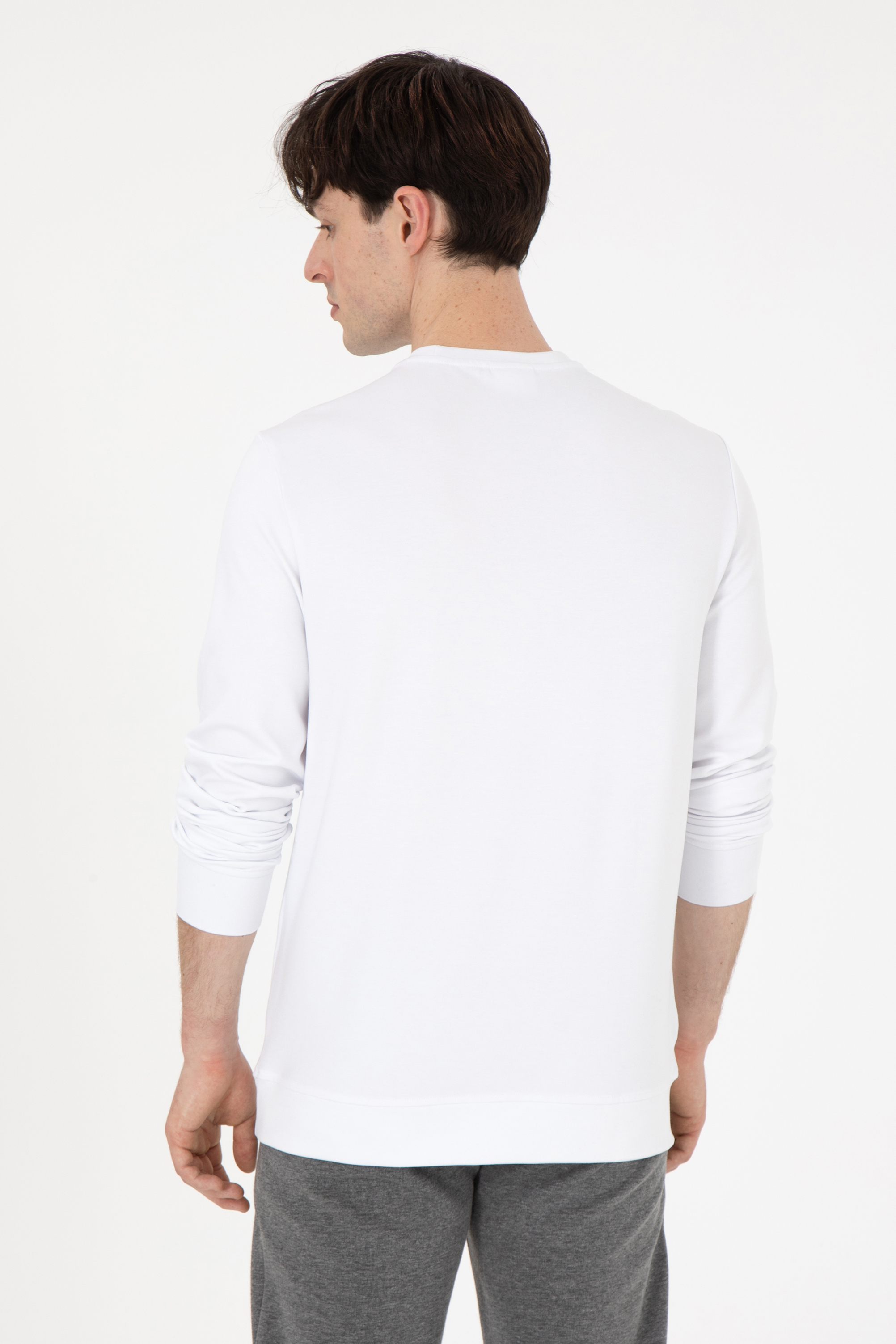Erkek Regular Fit Bisiklet Yaka Beyaz Sweatshirt - Image 5