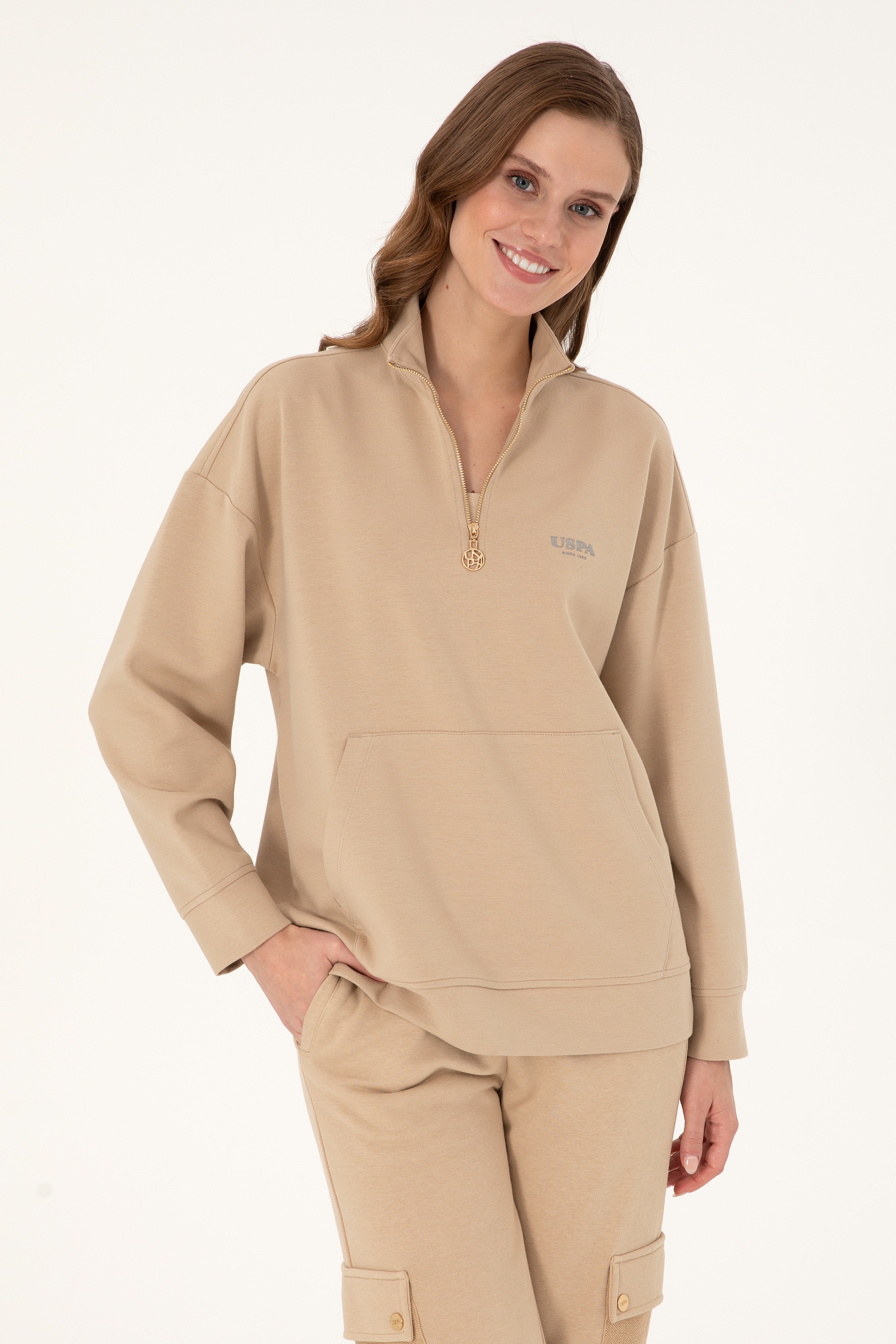Kadın Kum Dik Yaka Fermuarlı Sweatshirt - Image 1