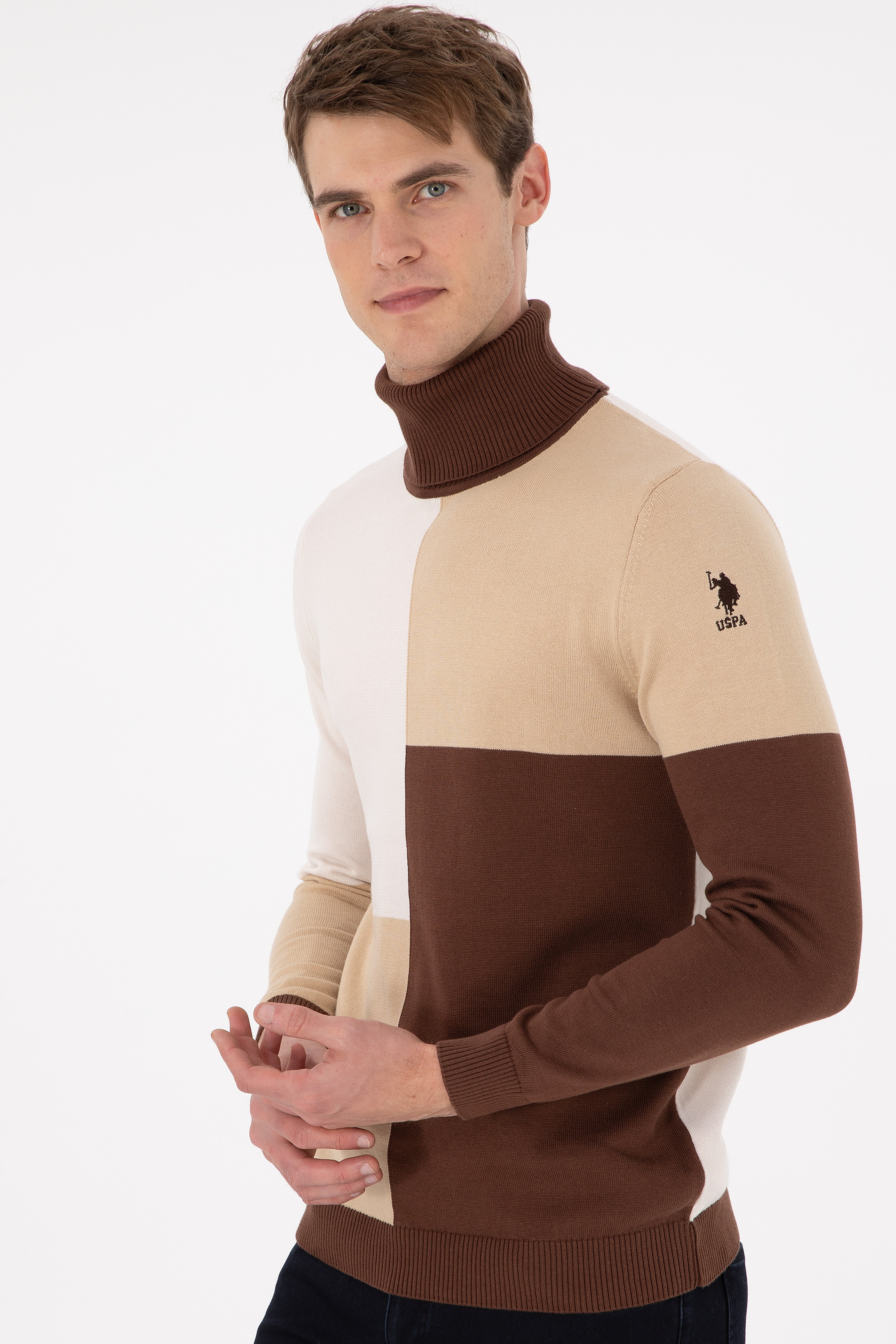 Erkek Slim Fit Balıkçı Yaka Kum Kazak - Image 3