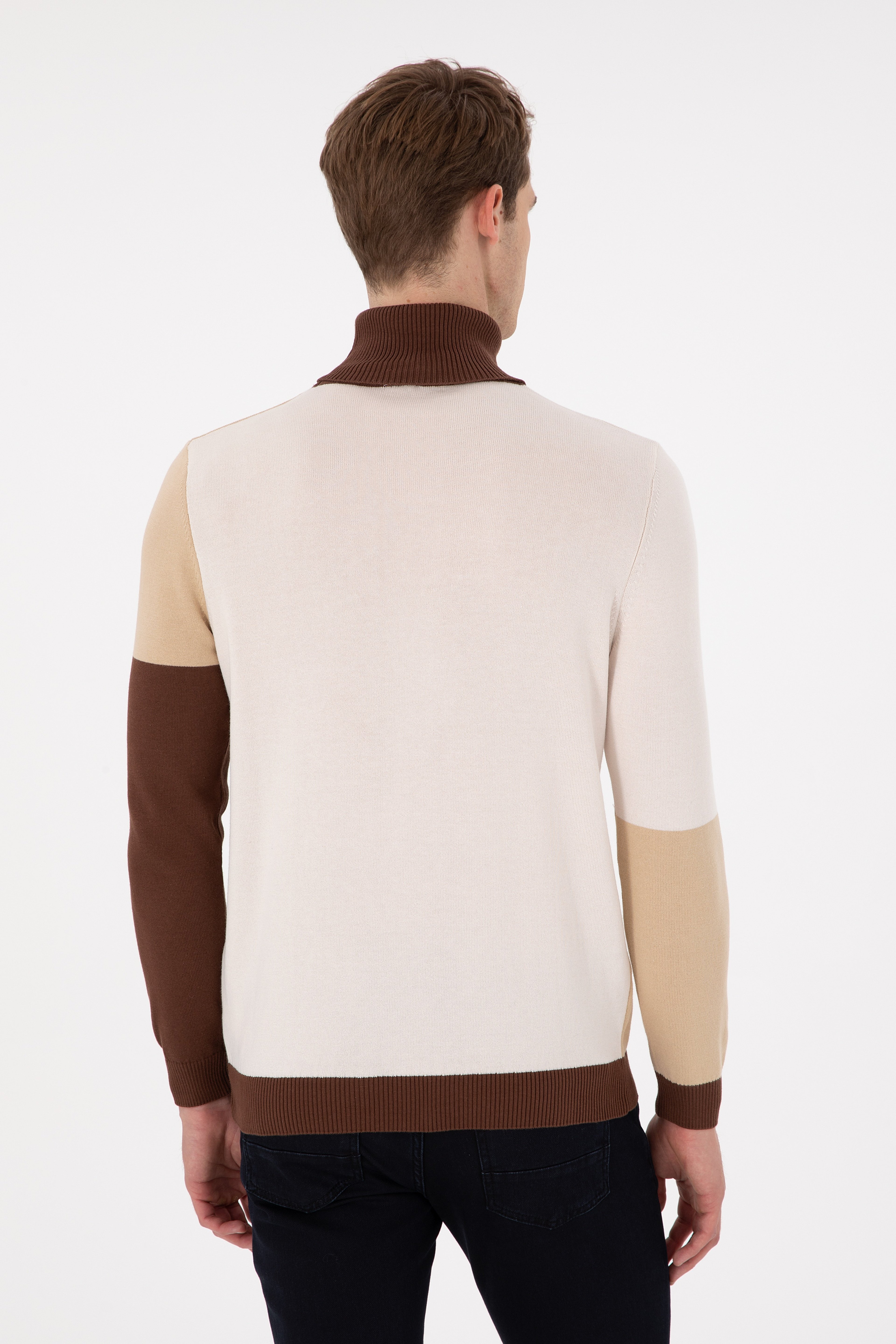 Erkek Slim Fit Balıkçı Yaka Kum Kazak - Image 5
