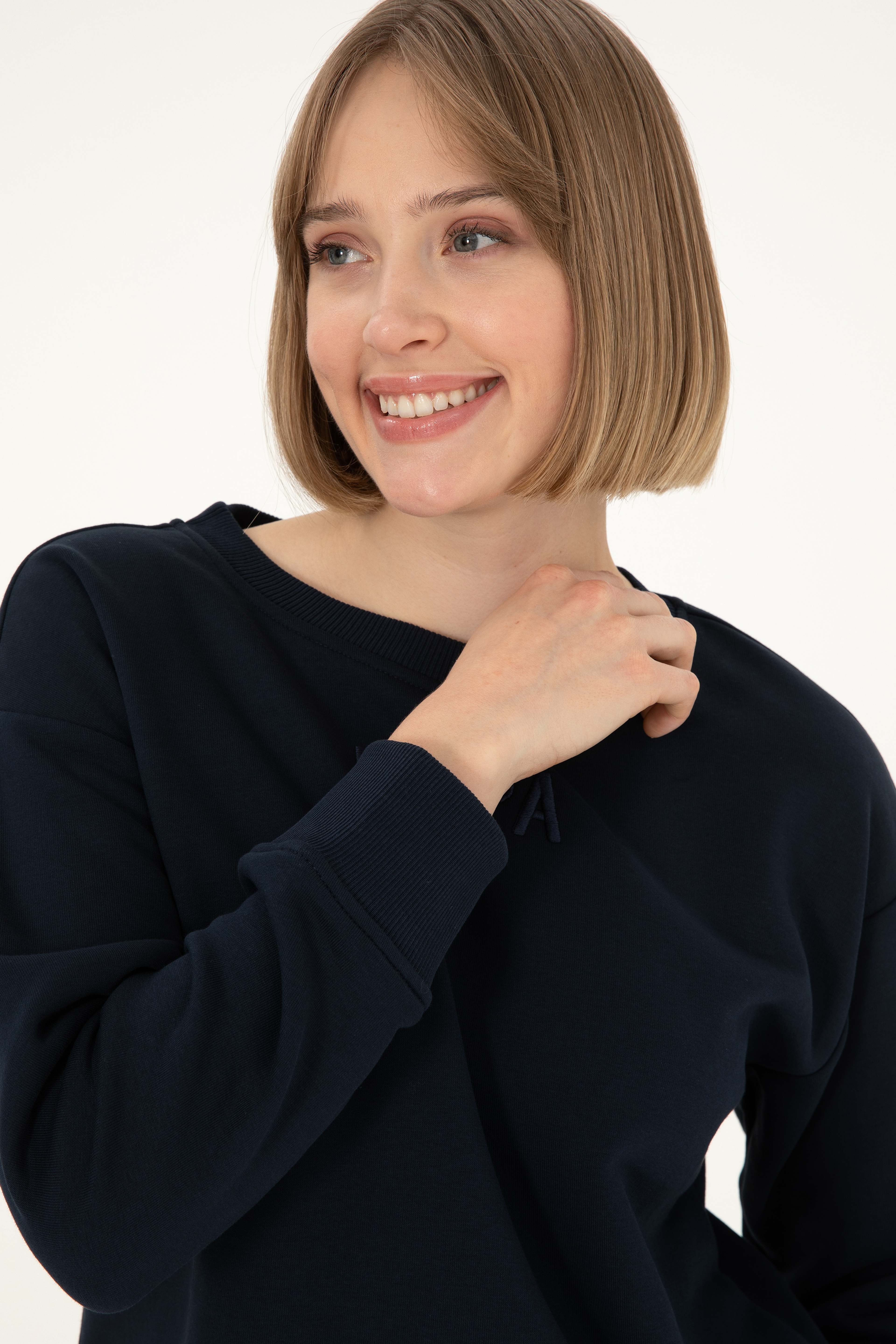 Kadın Lacivert Sweatshirt - Image 2