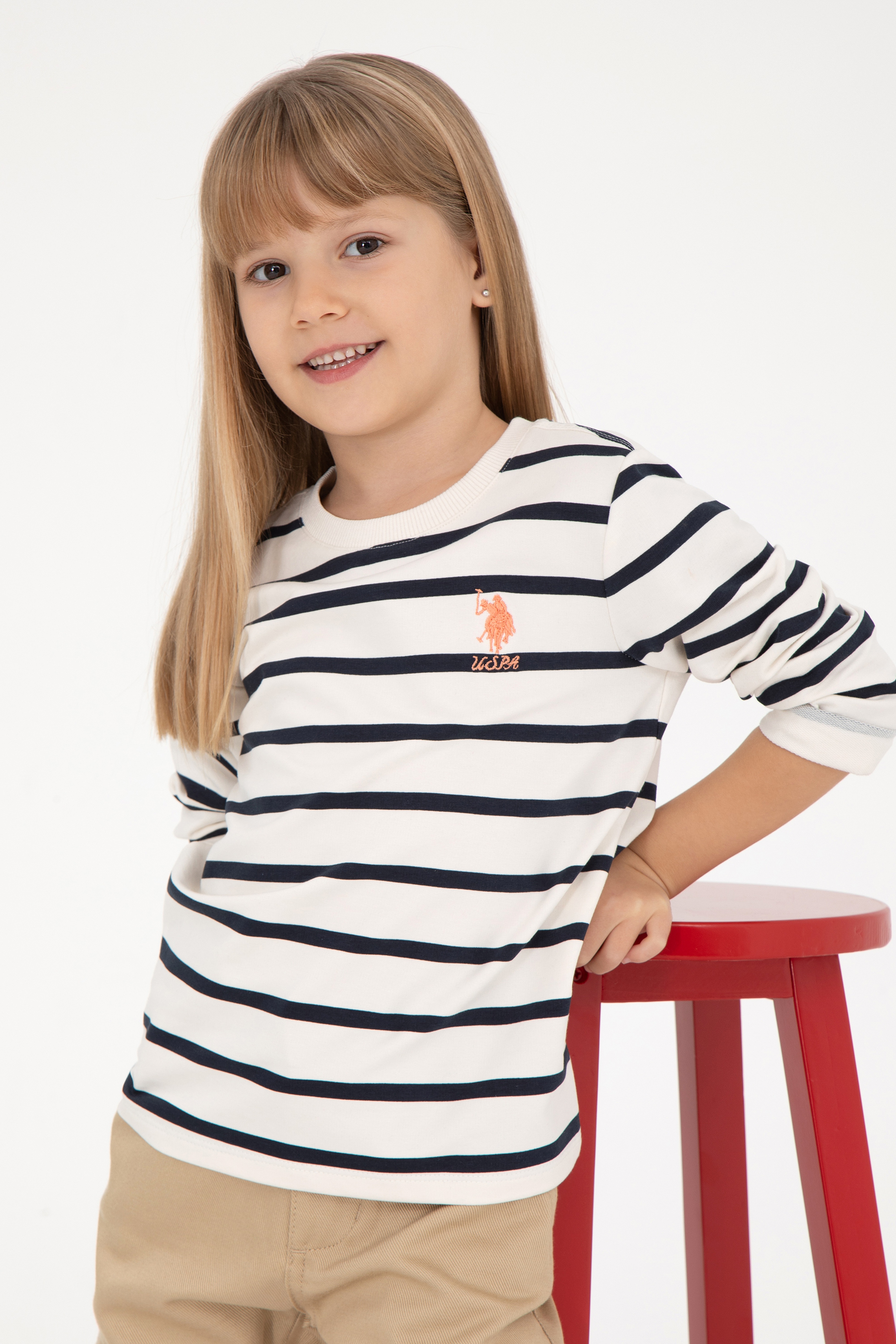 Kız Çocuk Krem Bisiklet Yaka Sweatshirt - Image 1
