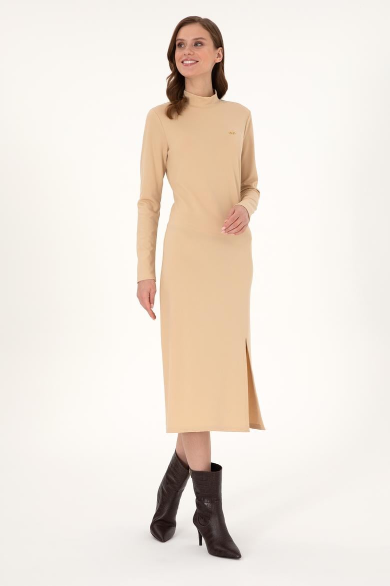 Kadın Kum Yırtmaçlı Dik Yaka Midi Boy Örme Elbise - 50297367016