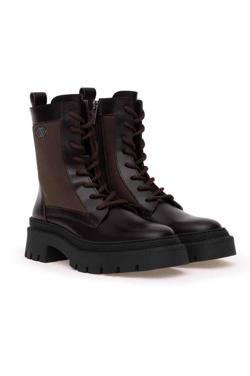 Kadın Kahverengi Bot