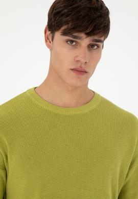 Erkek Regular Fit Bisiklet Yaka Fıstık Yeşili Basic Kazak - 50298267001