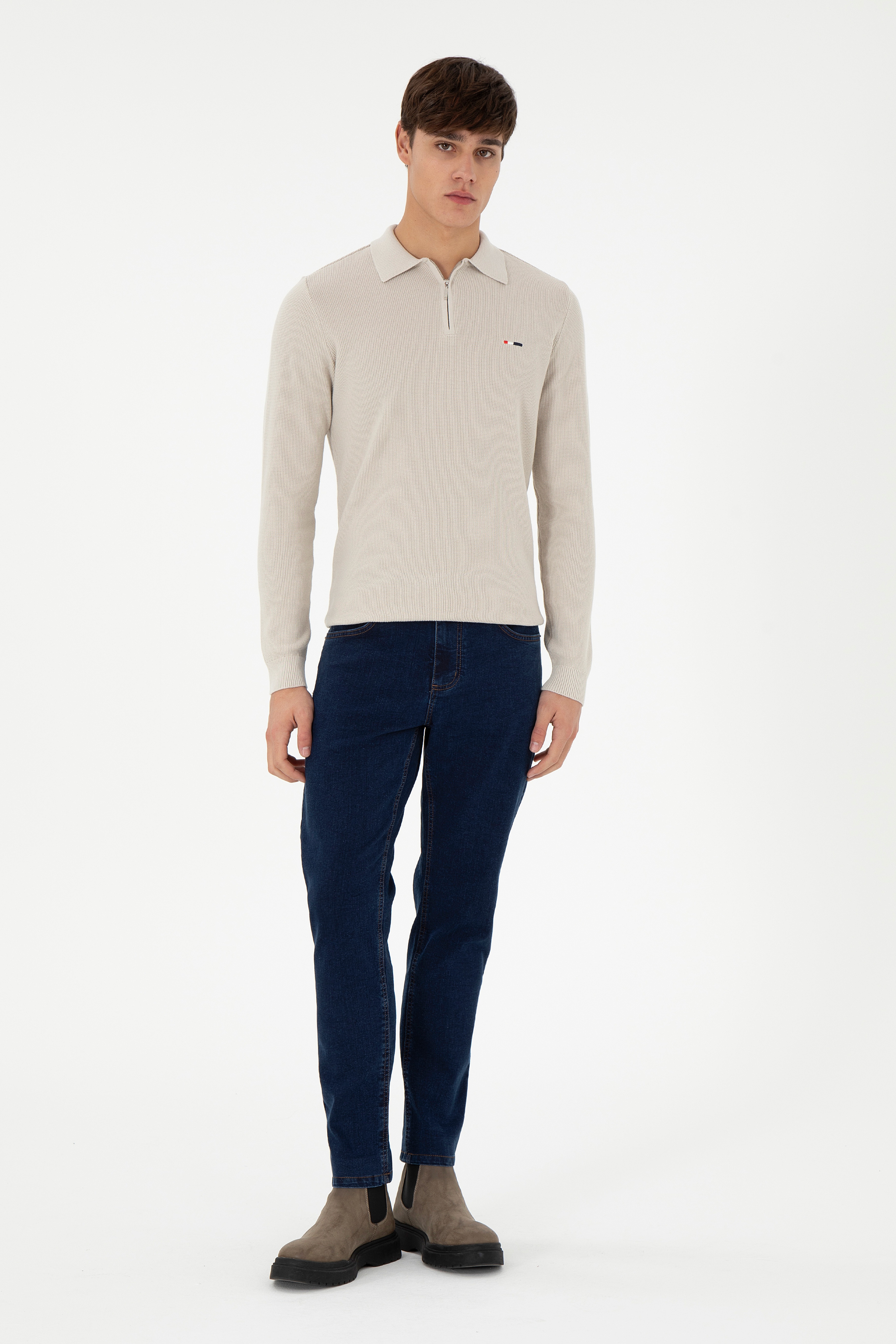 Erkek Regular Fit Yarım Fermuarlı Taş Basic Kazak