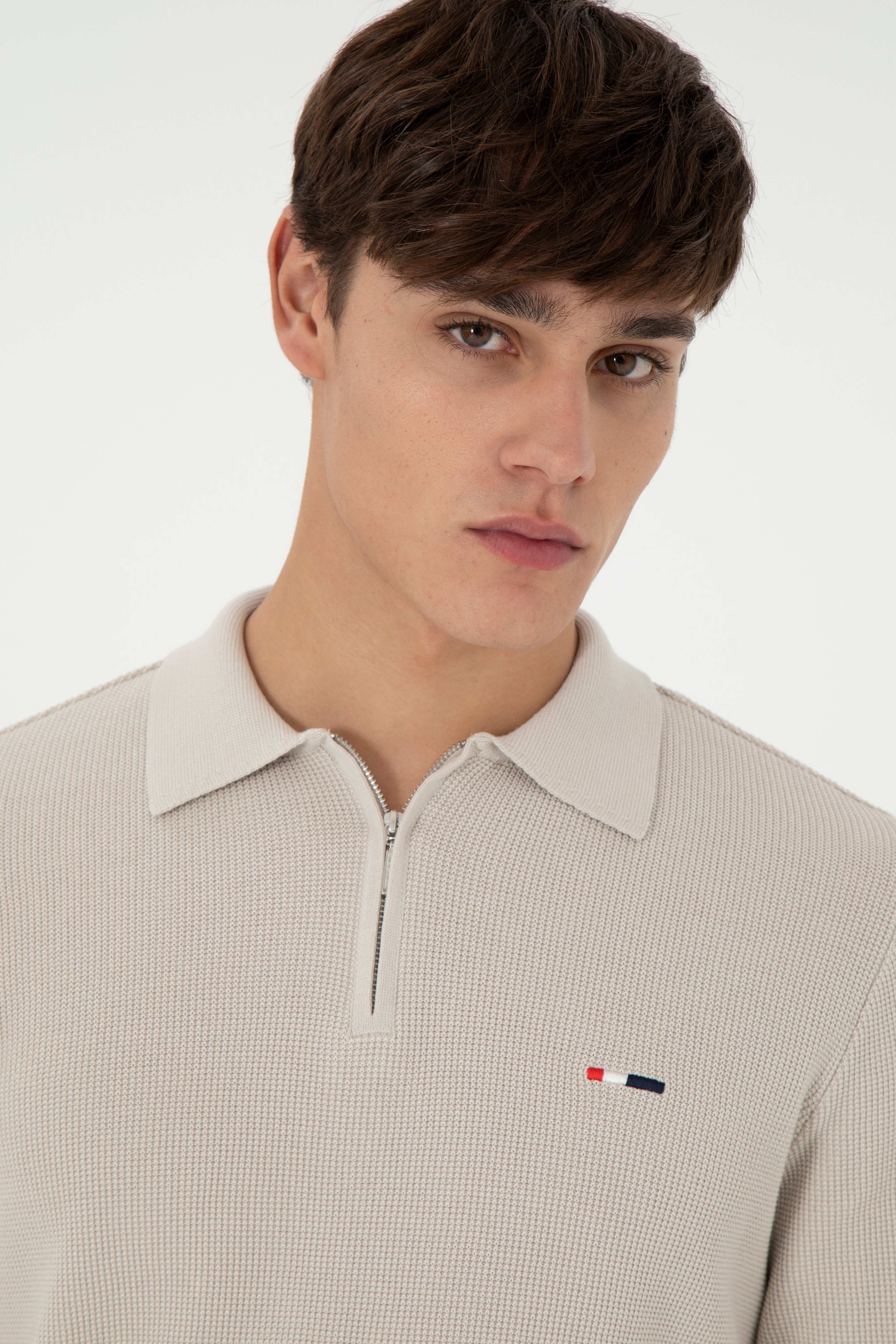 Erkek Regular Fit Yarım Fermuarlı Taş Basic Kazak